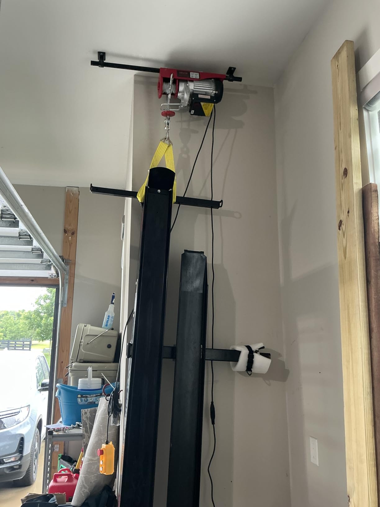 VEVOR Electric Hoist, 1320 lbs 120V Electric Winch with 328 ft Wireless & 14 ft Wired Remote Control, 40 ft Single Cable Lifting Height, Single/Double Slings, Lift Hoist for Garage Warehouse Factory customer photo 1