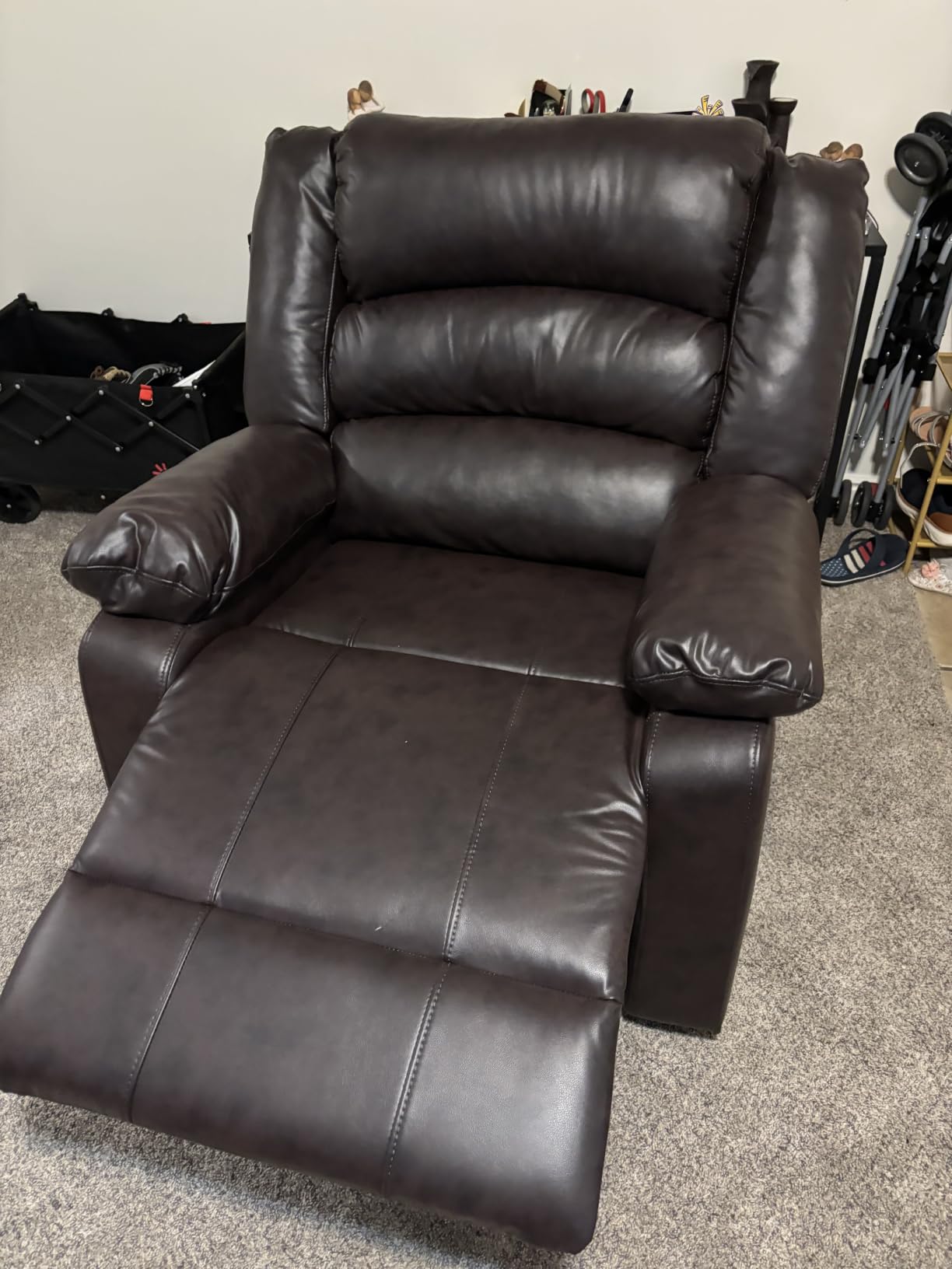 EBELLO Classic Power Recliner Chair, Oversized Electric Reclining Chair with Overstuffed Cushion and Back, Soft Fabric Adults Single Recliner Sofa for Living Room, Grey customer photo 2