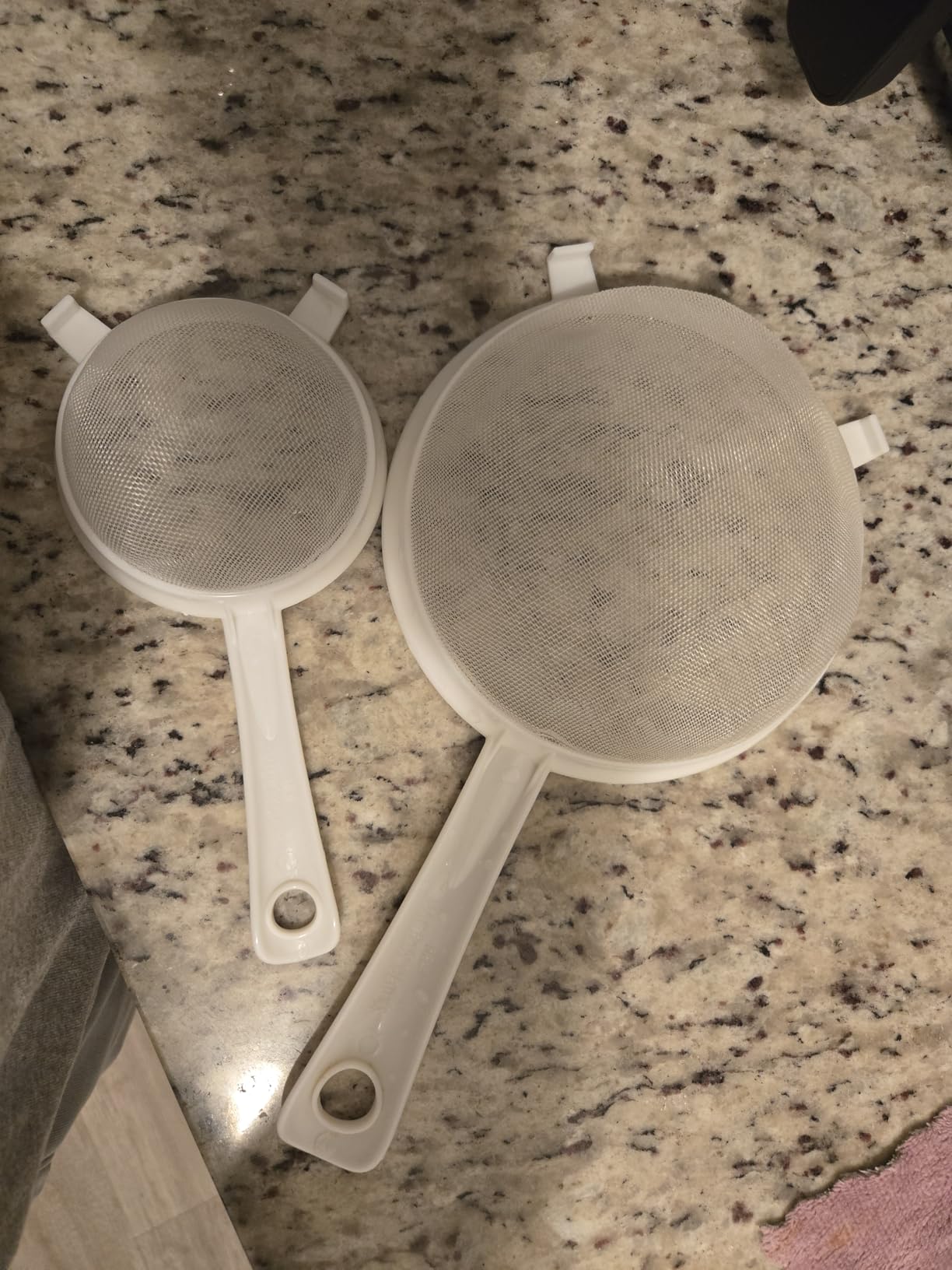 Luckyiren Kefir Strainer Set, 2-Size Plastic Non-Metal Sieve with Fine Mesh customer photo 2
