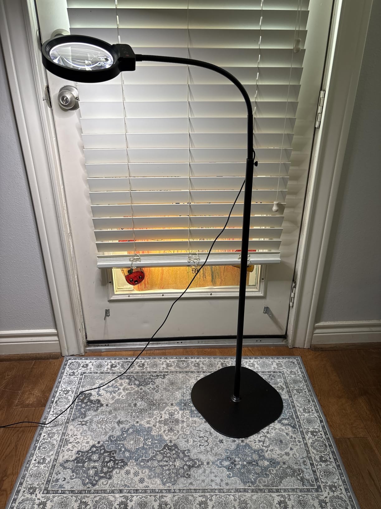 30X 10X Large Floor Magnifying Glass with Light and Stand | 2-in-1 Flexible Gooseneck Floor Magnifying Lamp, 72 LED Lights, 3 Color Modes, Close Work, Sewing, Crafts, Hobbies customer photo 2