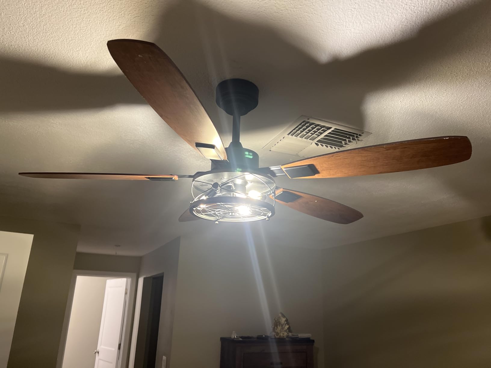 52 Inch Farmhouse Ceiling Fan with Light and Remote, Black Industrial Caged Flush Mount Ceiling Fans with 6 Speed Reversible Motor and Dual Finish 5 Blades, Rustic Ceiling Fan for Living room, Bedroom customer photo 1