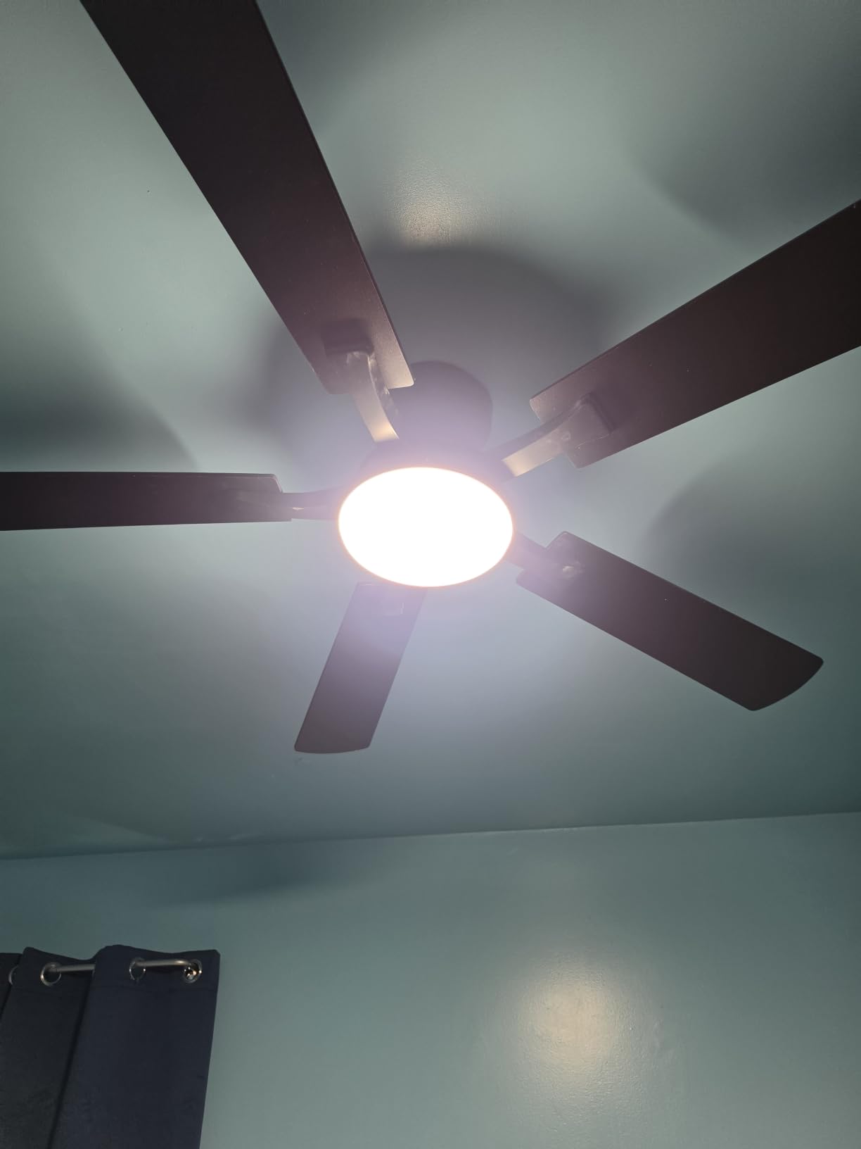 ZMISHIBO 52 Inch Ceiling Fans with Lights, Remote&App Control, Flush Mount | Low Profile, Dimmable 20W LED Light, Quiet Reversible Motor, Strong Airflow, Easy Install for Bedroom/Living Room/Apt, Brown customer photo 1