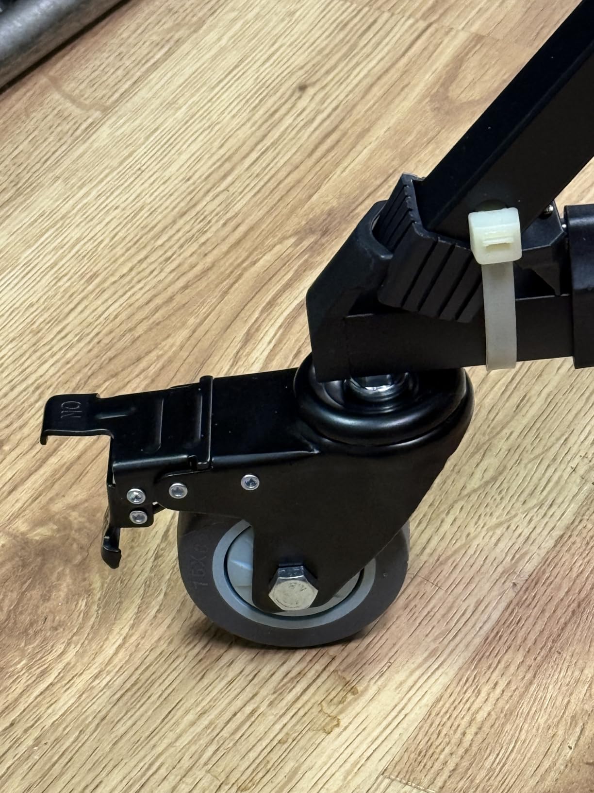 SmallRig Quick-Lock Photography Heavy Duty Tripod Dolly, Heavy Duty with 3