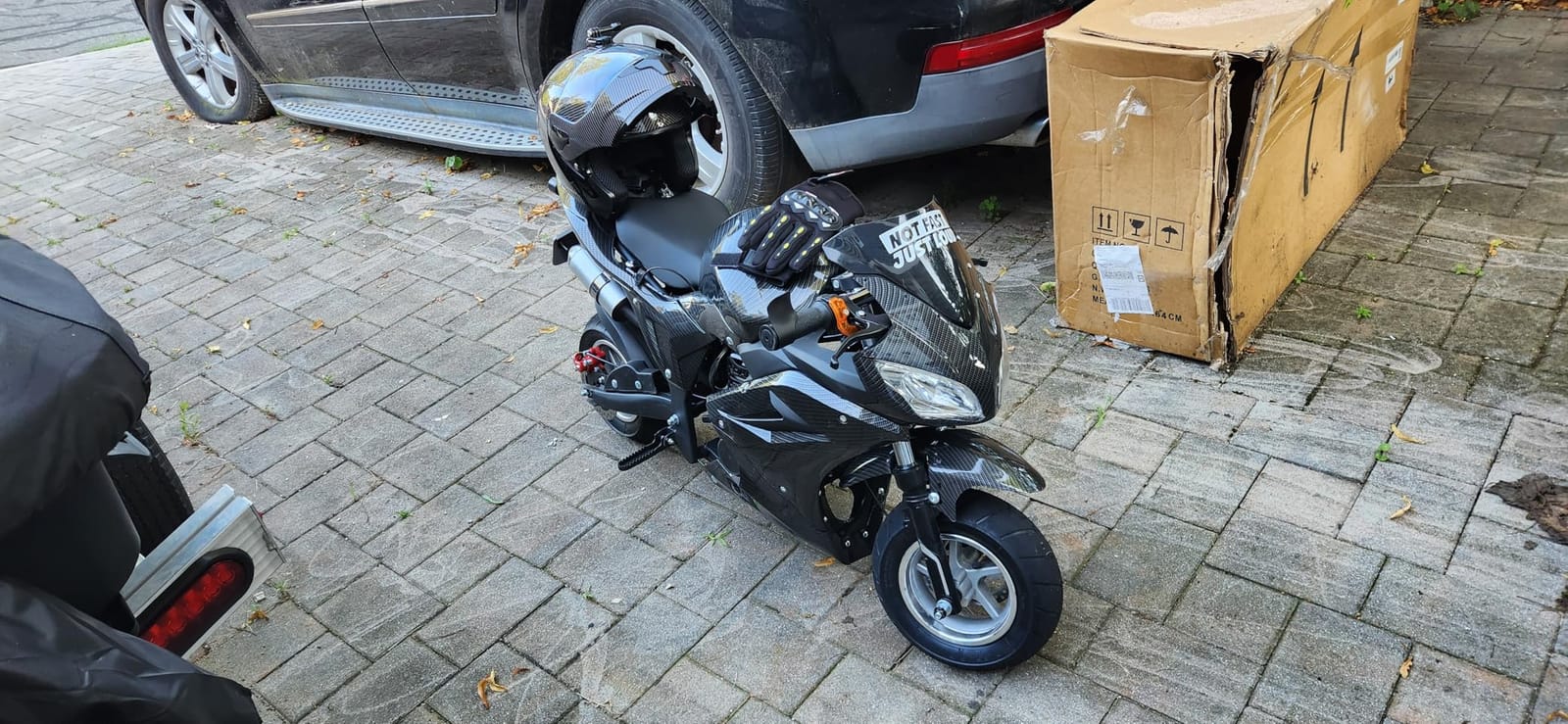 50CC Mini Motorcycle for Adults [Mini Size], 4-Stroke Pocket Bike customer photo 2