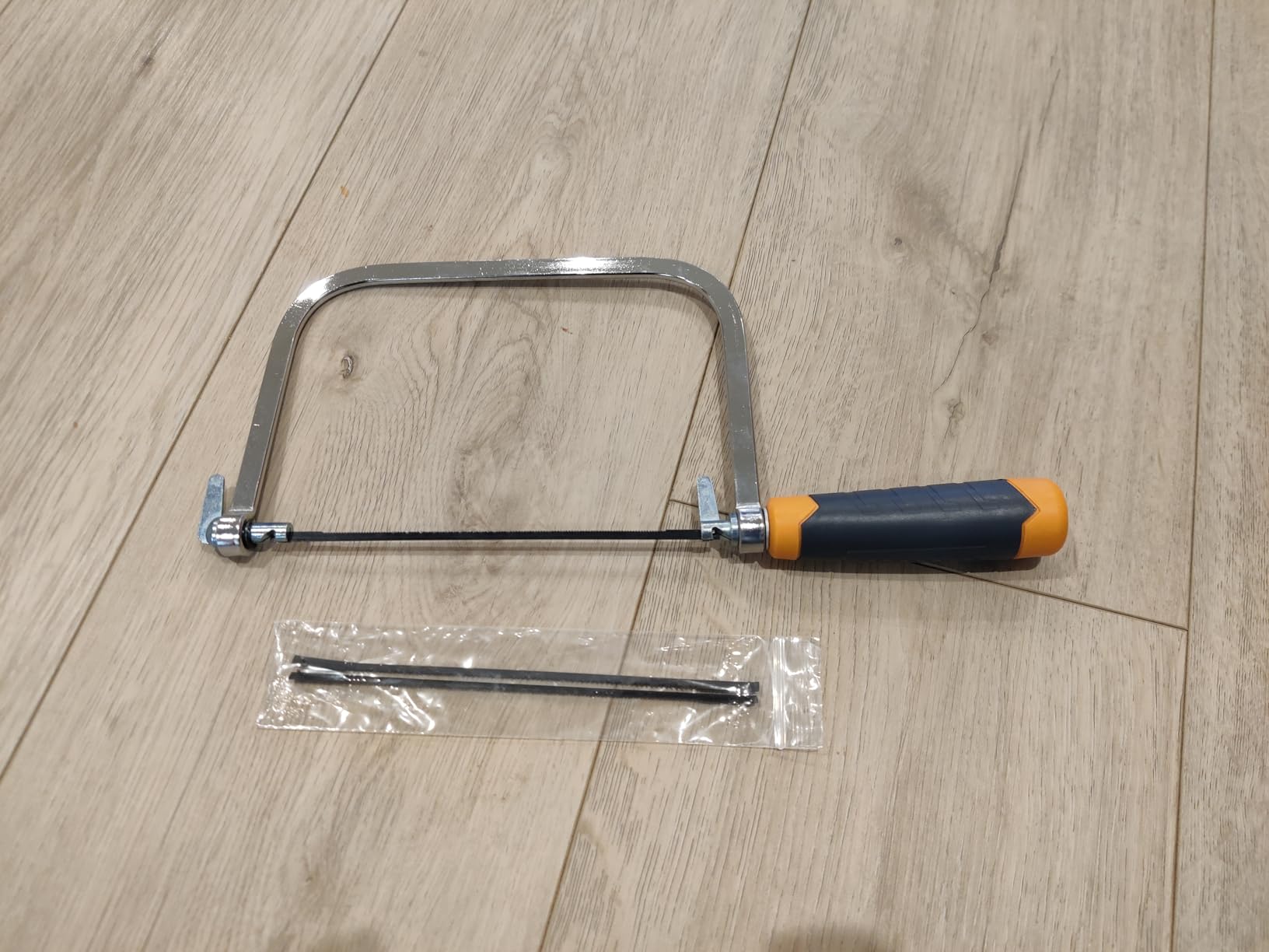 Mutt Tools Coping Saw for Woodworking - 6.5 inch Frame with 3 Steel Blades customer photo 1