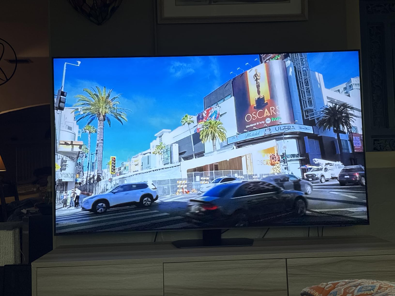 Samsung 75-Inch Class Neo QLED 4K QN90F Series, Vision AI, Mini LED Smart TV (2025 Model, 75QN90F) Neo Quantum HDR+, Object Tracking Sound+ w/Dolby Atmos, Glare Free, Gaming Hub, Alexa Built-in customer photo 2