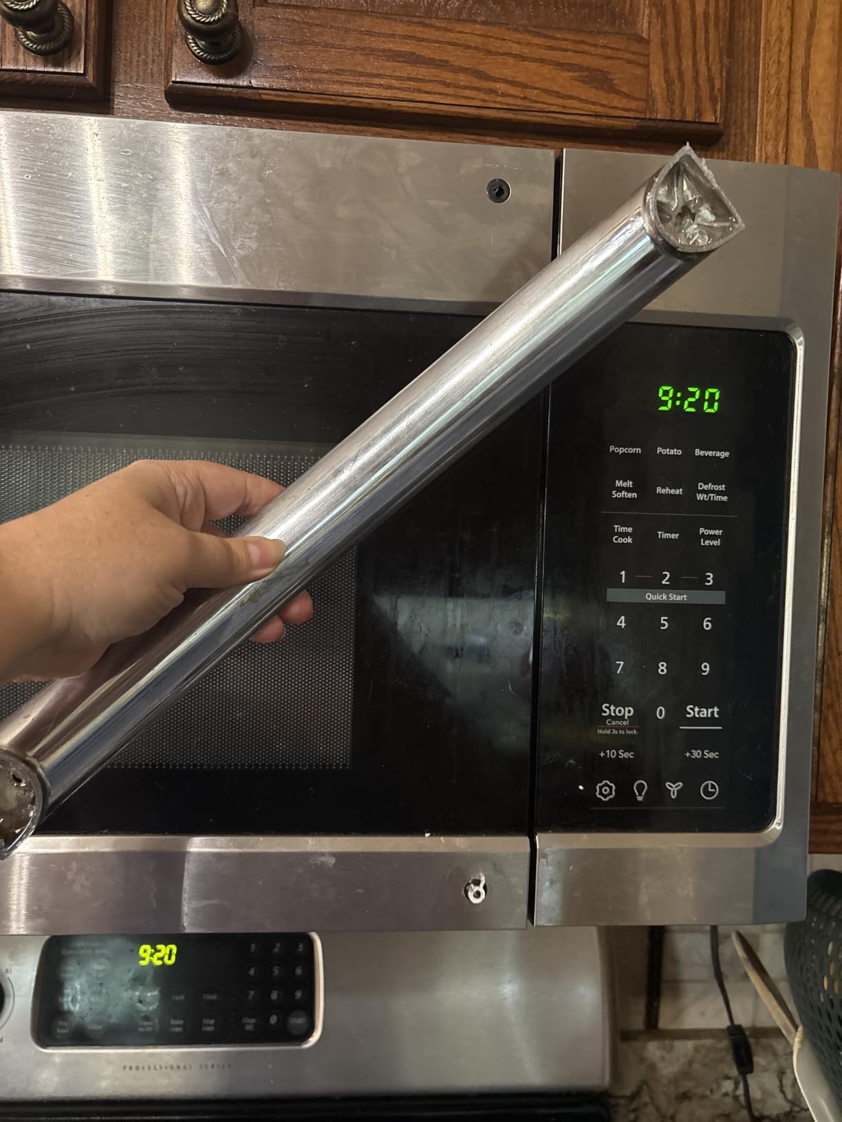 BLACK+DECKER Over the Range Microwave Oven, 1.7 Cu.Ft, 1000W | Stainless Steel, Over Stove Install, Vent Fan with Light, One-Touch Auto Cooking, 10 Power Levels, Child Safety Lock customer photo 2