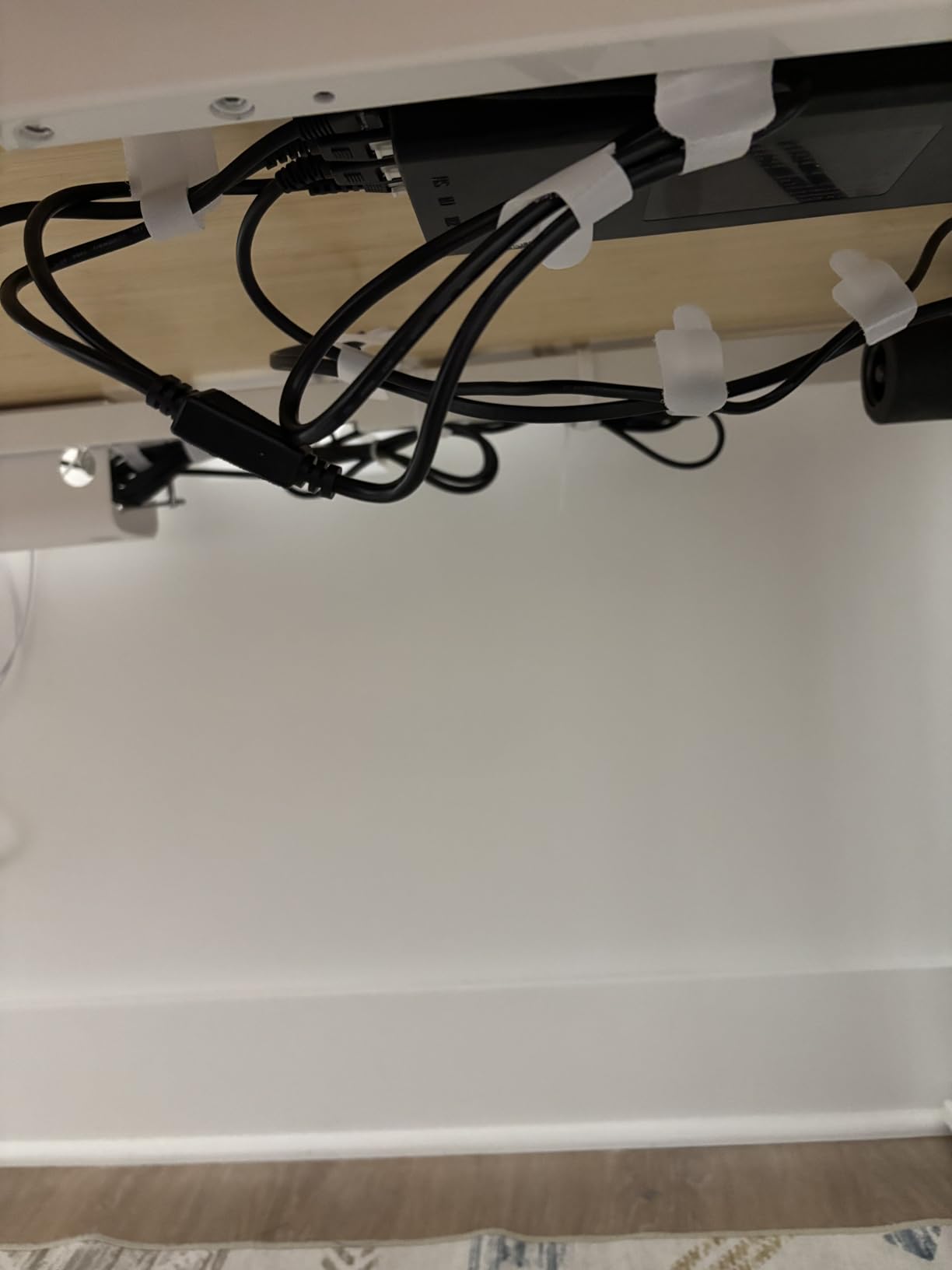 Abnii 50 PCS Hook and Loop Cable Ties, Under Desk Cable Management, White customer photo 2