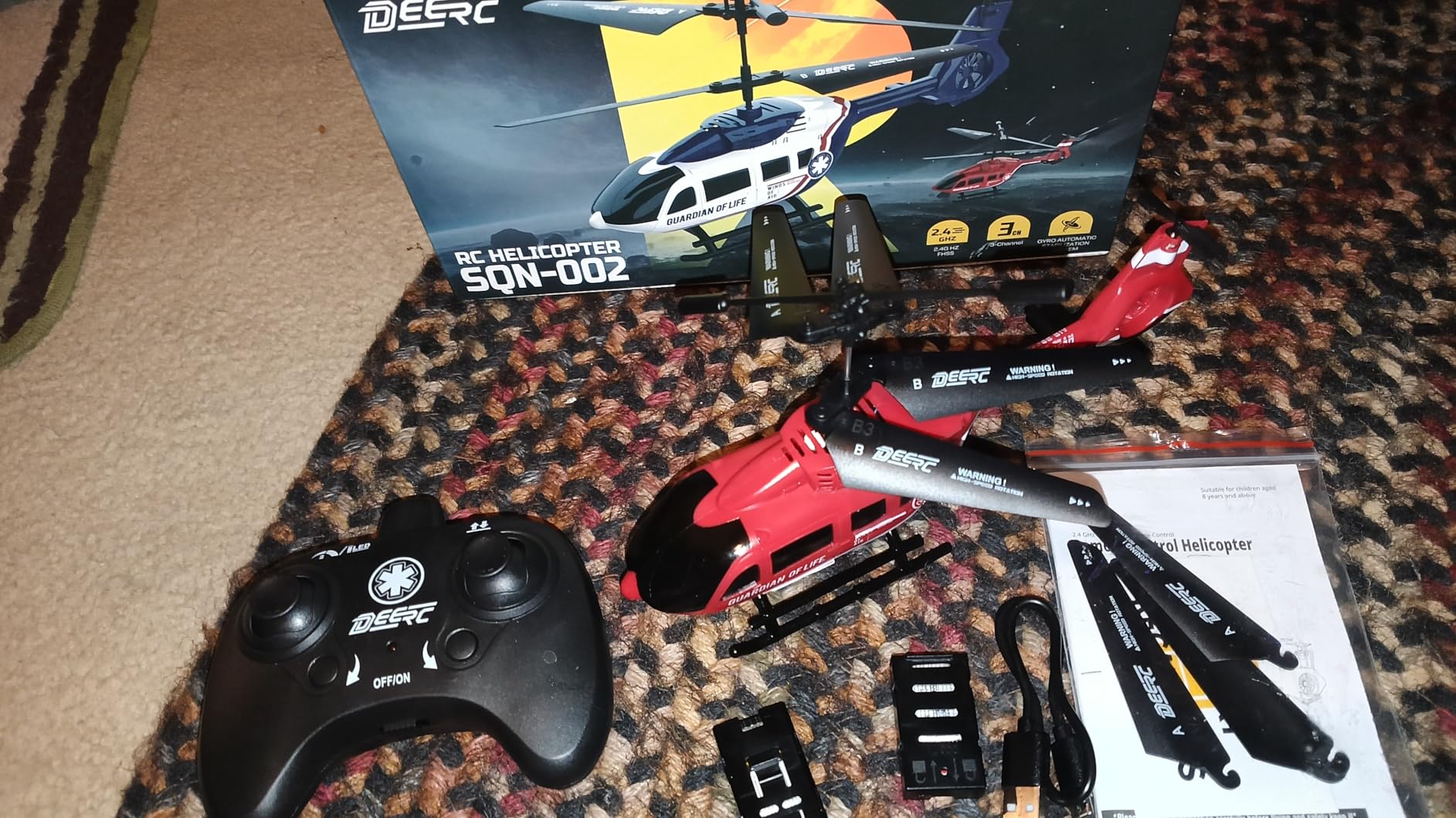 DEERC RC Helicopter, Remote Control Helicopter, 26 Mins Flight Time, LED Lights & Altitude Hold, 2 Batteries customer photo 1
