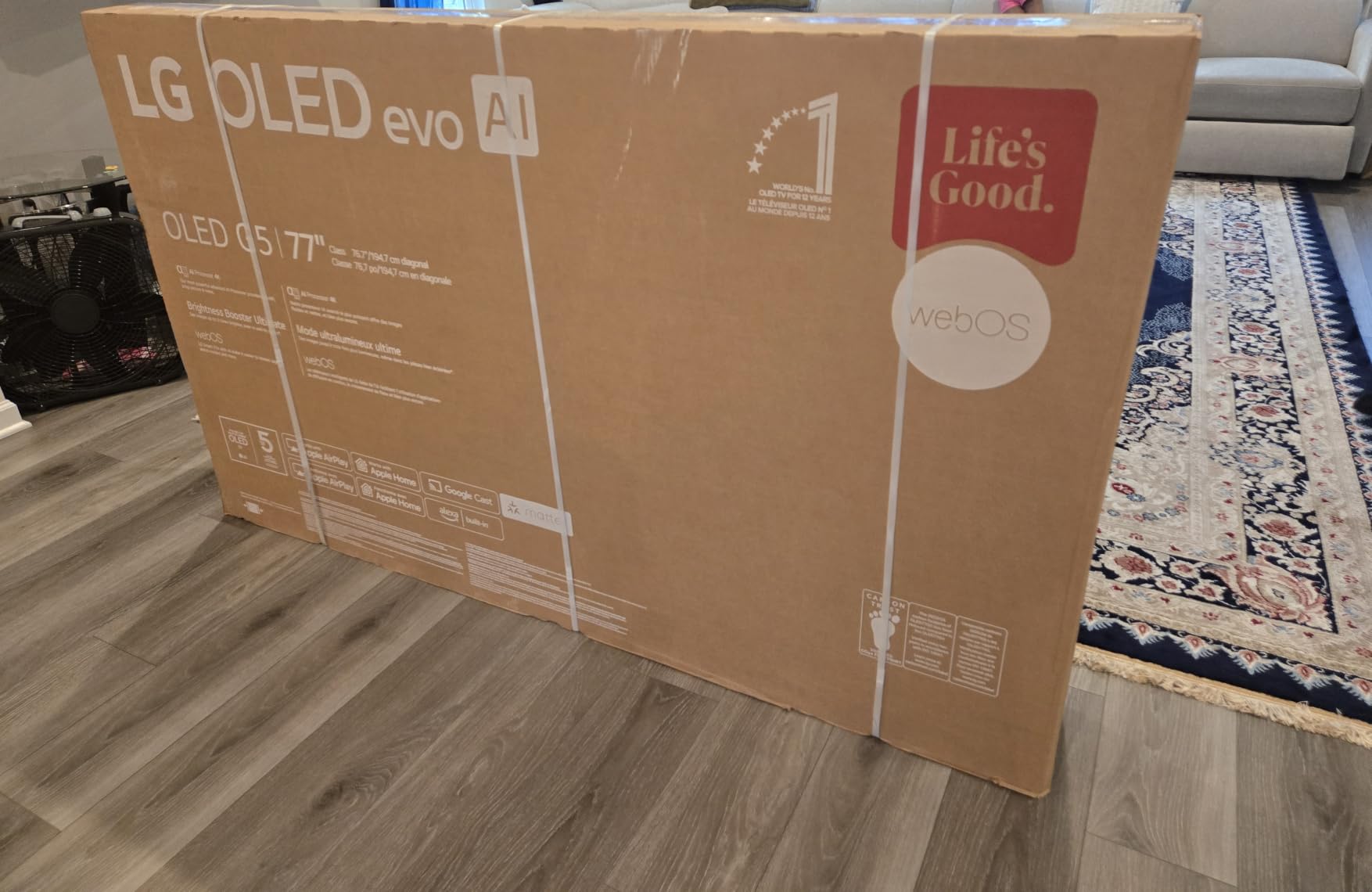 LG 77-Inch Class OLED evo AI Super Upscaling 4K G5 Series Smart TV w/Dolby Atmos, Vision, HDR10, Filmmaker Mode, Wow Orchestra, Alexa Built-in (OLED77G5WUA, 2025) customer photo 2