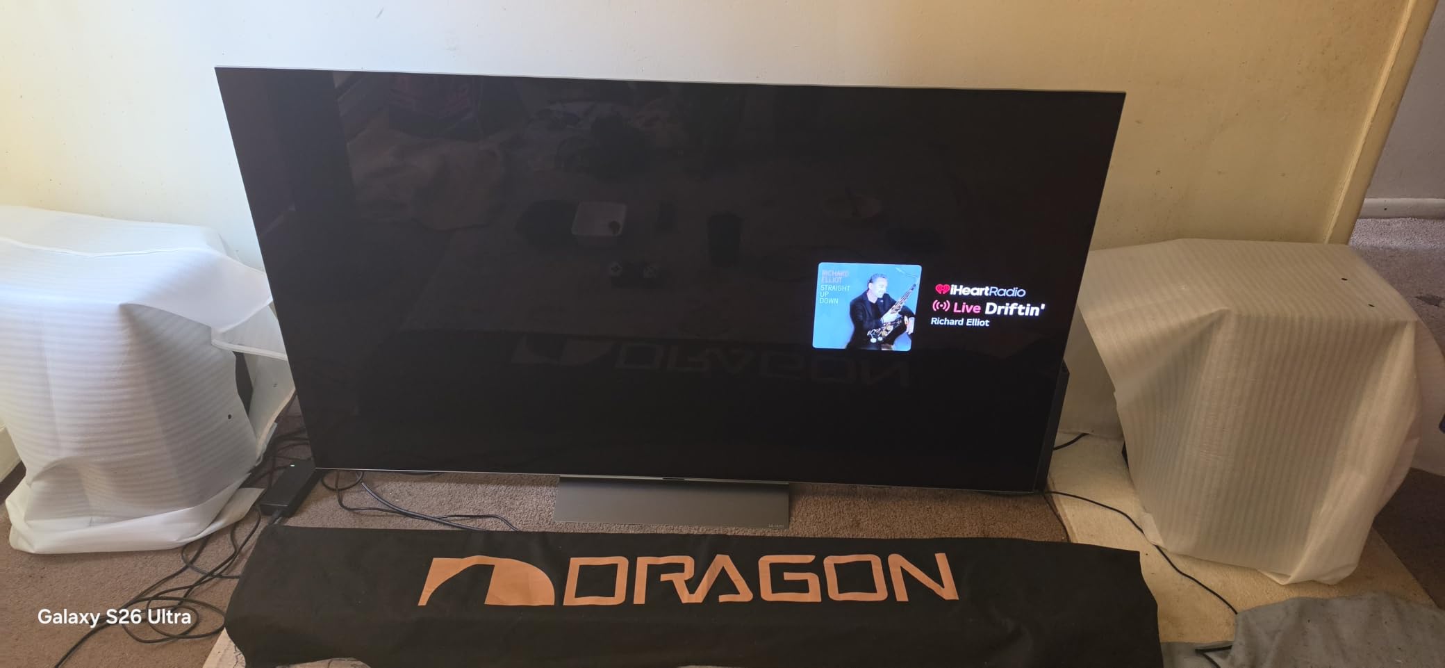 LG 77-Inch Class OLED evo AI 4K C5 Series Smart TV w/Dolby Atmos, Dolby Vision, HDR10, AI Super Upscaling 4K, Filmmaker Mode, Wow Orchestra, Alexa Built-in (OLED77C5PUA, 2025) customer photo 2