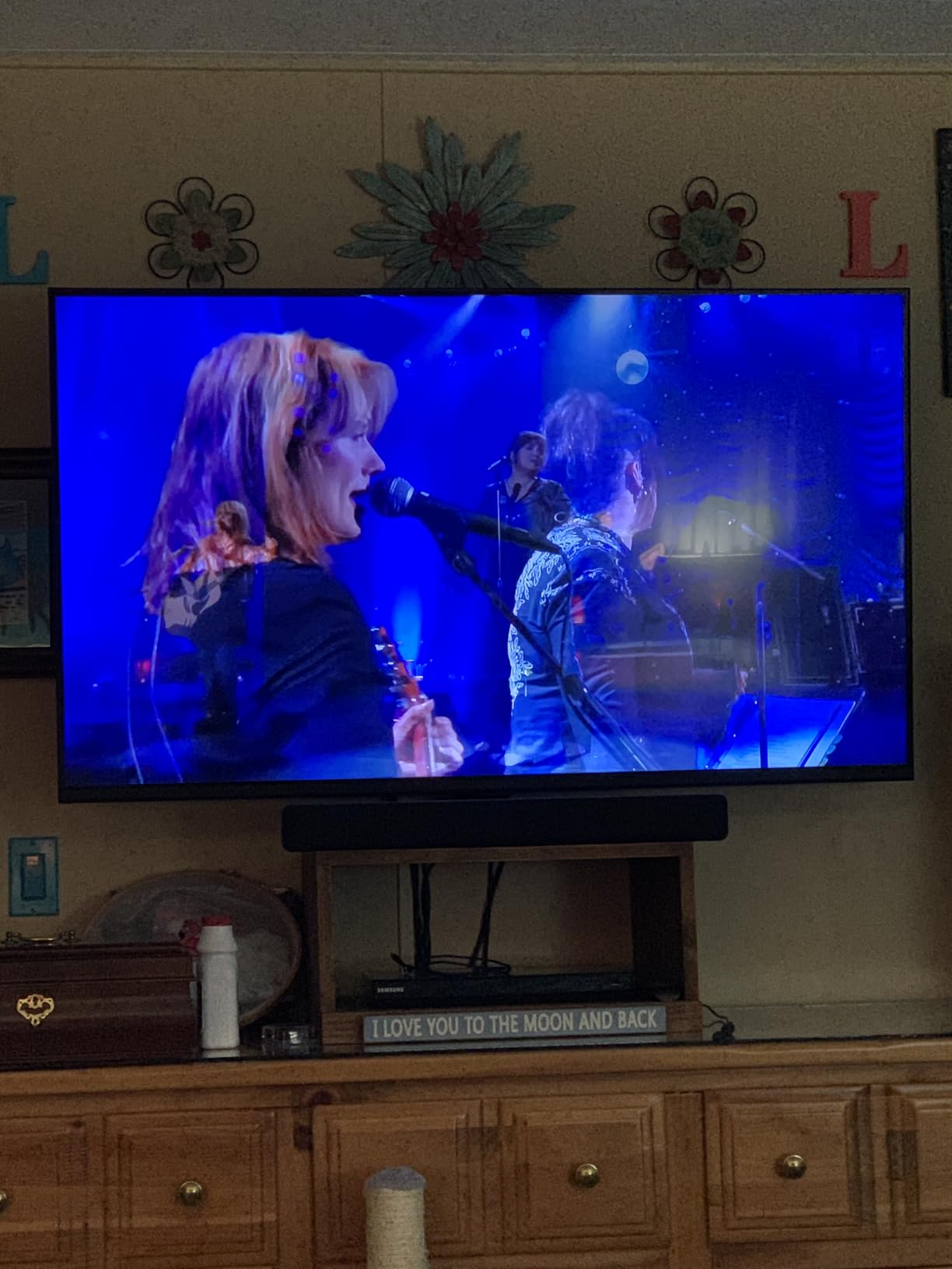 INSIGNIA 70-inch Class F50 Series LED 4K UHD Smart Fire TV with Alexa Voice Remote (NS-70F501NA26) customer photo 1