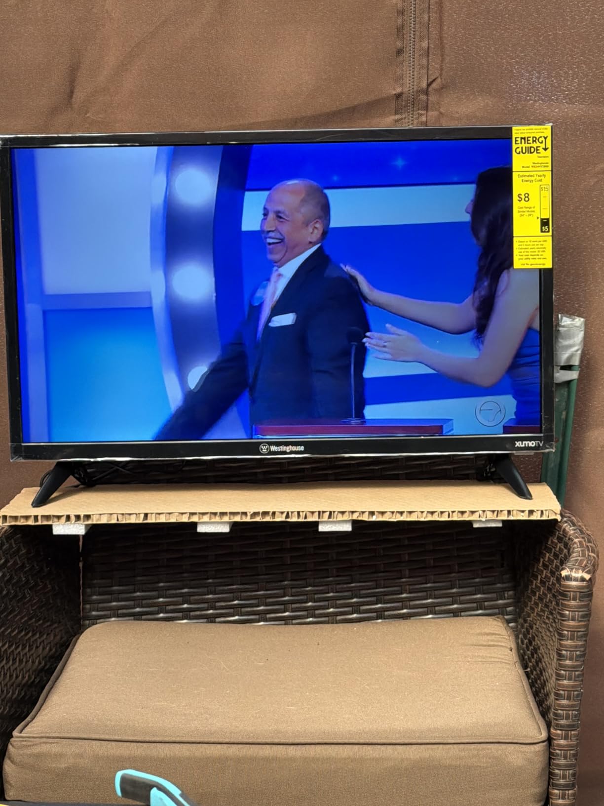 Westinghouse 24-inch Smart TV, HD Xumo TV with Full Function Voice Remote, Flat Screen Television w/Dolby Atmos, Bluetooth, Apple AirPlay, Wi-Fi & Mobile Connectivity customer photo 2
