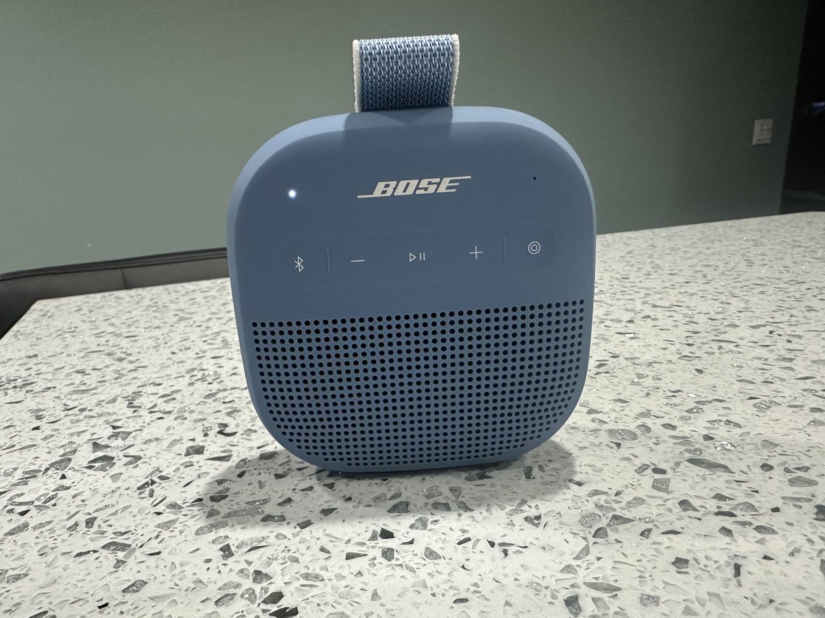 Bose SoundLink Micro Portable Bluetooth Speaker (2nd Gen), Wireless Outdoor Speaker, Up to 12 Hours Battery Life, Waterproof and Dustproof, Petal Pink - Limited Edition Color customer photo 2