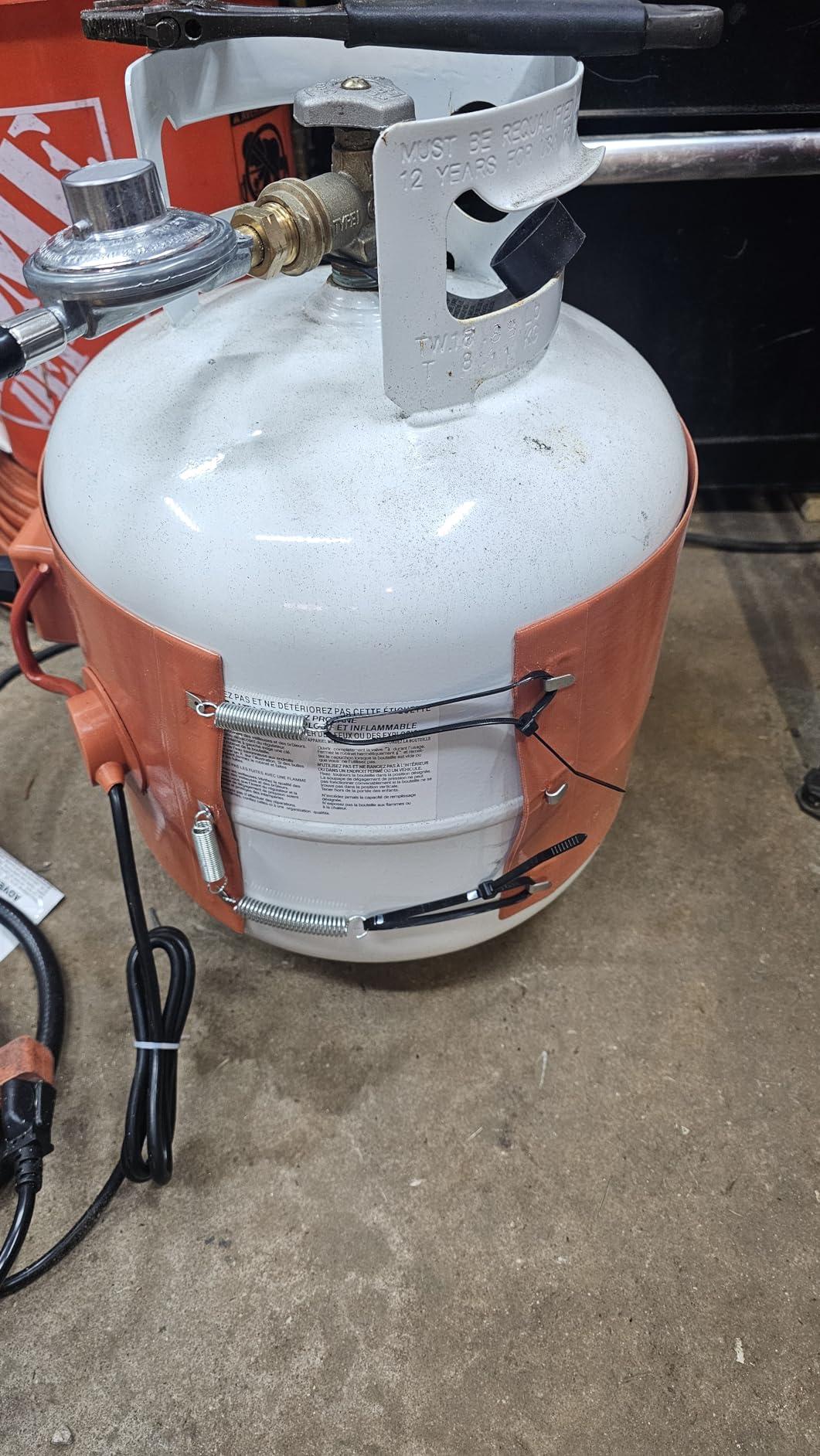 5 Gallon Drum Heater, 120V 800W Insulated Honey Bucket Warmer, 34in*7.87in Band Heater for 5 Gal Barrel with Temperature Controller(86℉-302℉）, Silicone Rubber customer photo 1