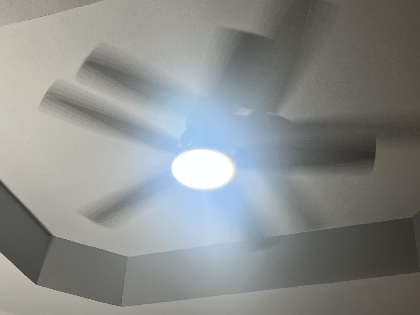 Flush Mount Ceiling Fan with Light, 52 Inch, Remote Control, 3CCT Dimmable LED, 6-Speed Silent Reversible DC Motor, Low Profile Hugger Ceiling Fan for Indoor/Outdoor 90-264V 50/60Hz Brushed Nickel customer photo 1