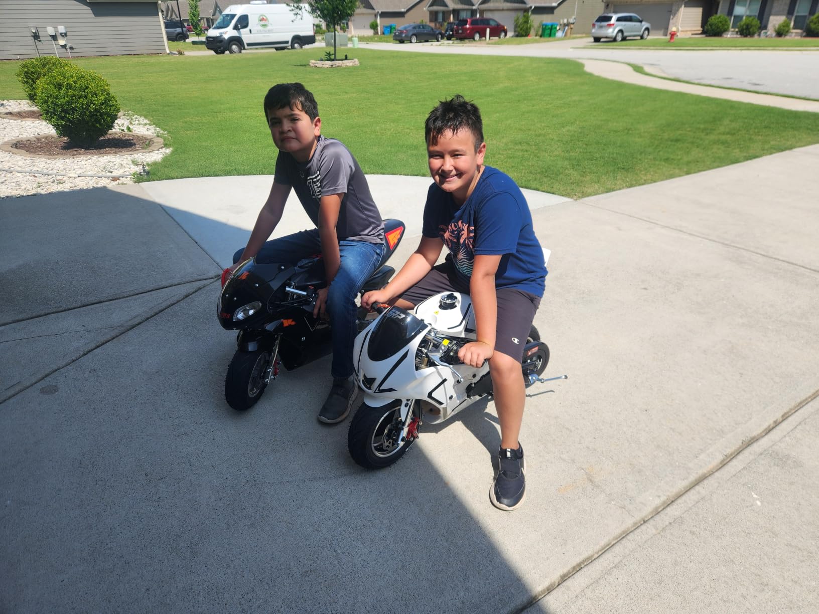FRP 50cc Gas Pocket Bike For Kids 2-Stroke Mini Racing Bike 20 MPH 165 LBS customer photo 2