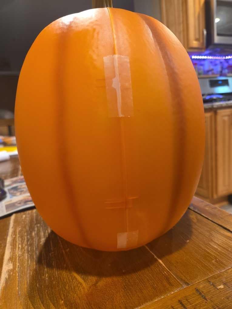Jabberin' Jack Motion Sensor 12 Inch XL Talking Animated Orange Pumpkin with Built in Video Projector and Speaker, Includes 80 Minutes of Content customer photo 2