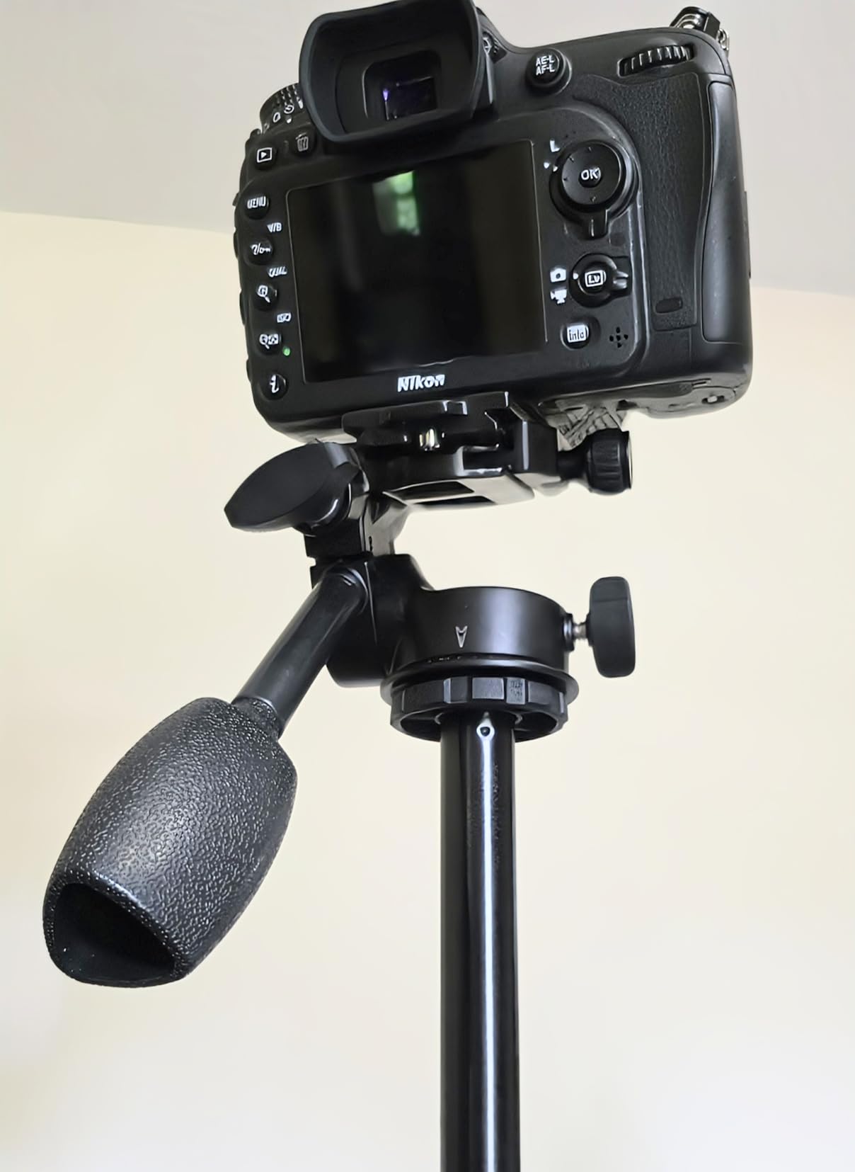 UTEBIT Tripod Fluid Head Tilt Head with Arca Swiss Quick Release Plate | Metal Camera Tripod Head Compatible with Arca Swiss for Compact Video Cameras DSLR Cameras, Max Load 11 lbs/5kg customer photo 2