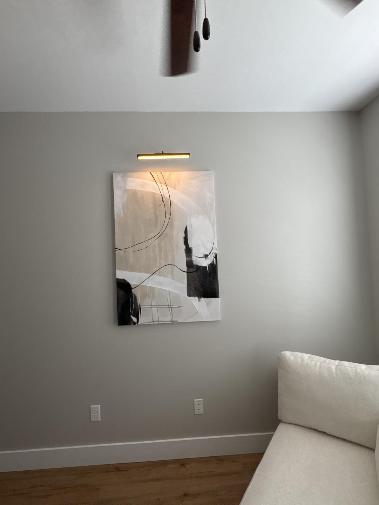 EZVALO 16-inch Picture Light for Wall, Rechargeable Art Light | Gold, 6000mAh Battery, Wireless, Remote Control, 3 Color Temps, Dimmable, Painting, Gallery Light, Living Room, Hallway customer photo 1