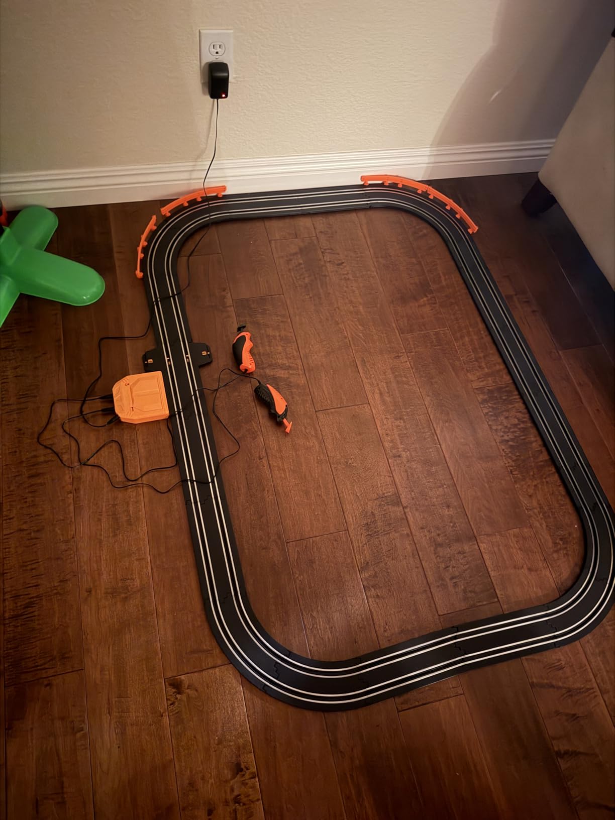 Slot Car Race Track with 4 High-Speed Racing Cars Battery or Electric Race Car Toy for Kids Boys, Dual Racing Game 2 Hand Controllers Toys for Girls Children Age 6,7,8-12 Years Old customer photo 1