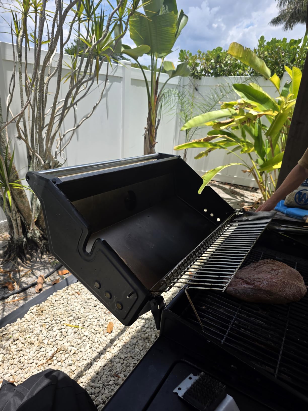 Brand-Man 6-Burner Propane Gas Grill 12,000 BTU Infrared Sear Side Burner | Porcelain-Enameled Cast Iron Diamond-Pattern Grates & Griddle, 624 Sq.In. BBQ Station with Storage Cabinet for Barbecue customer photo 2