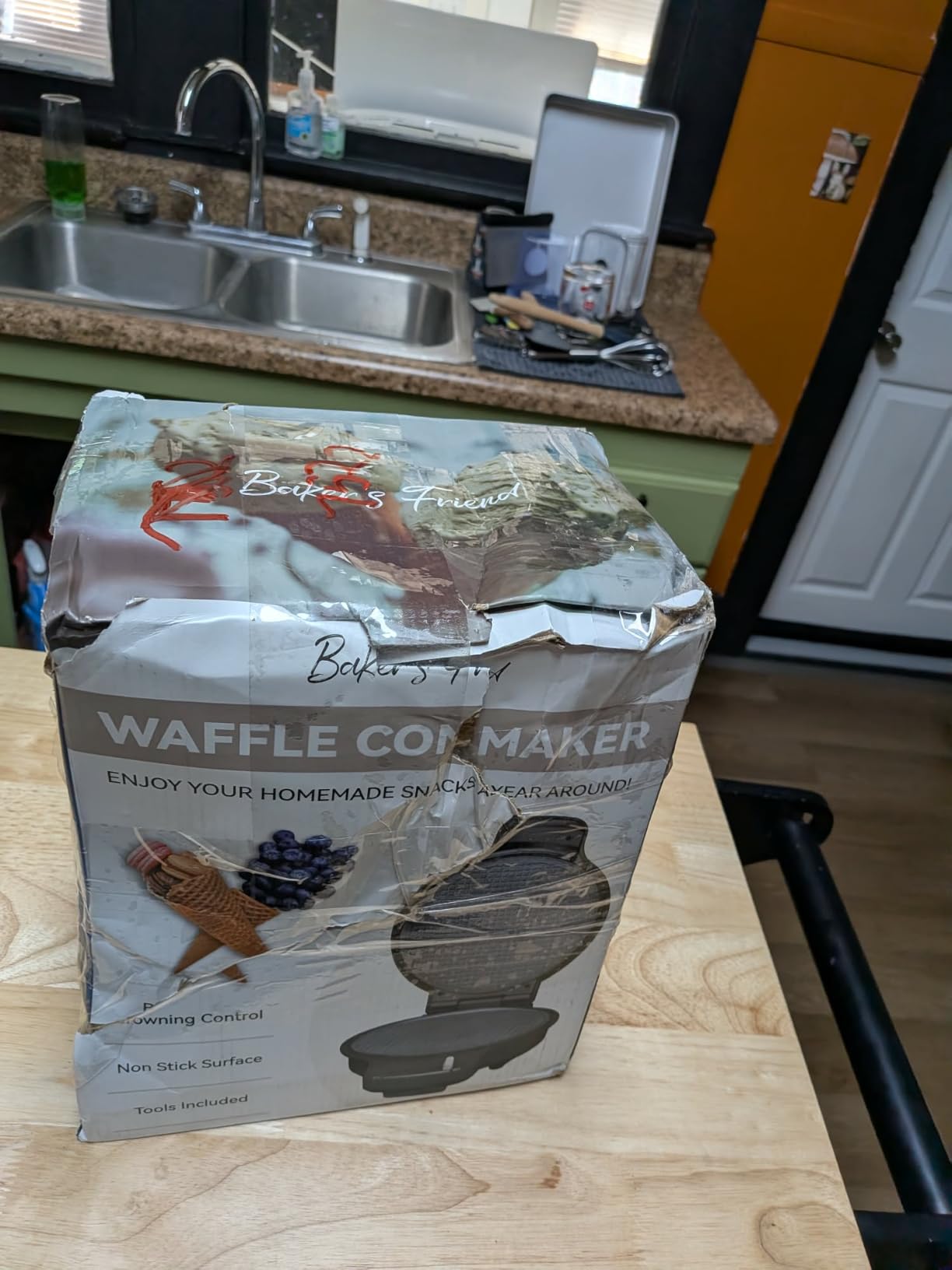 Baker's Friend Waffle Cone Maker Machine with Browning Control, 7.5” Ice Cream Cone Maker, Cone Roller & Bowl Press Included,Thin Waffle Maker Crispy, Nonstick Waffle Bowl Maker,Aqua customer photo 1