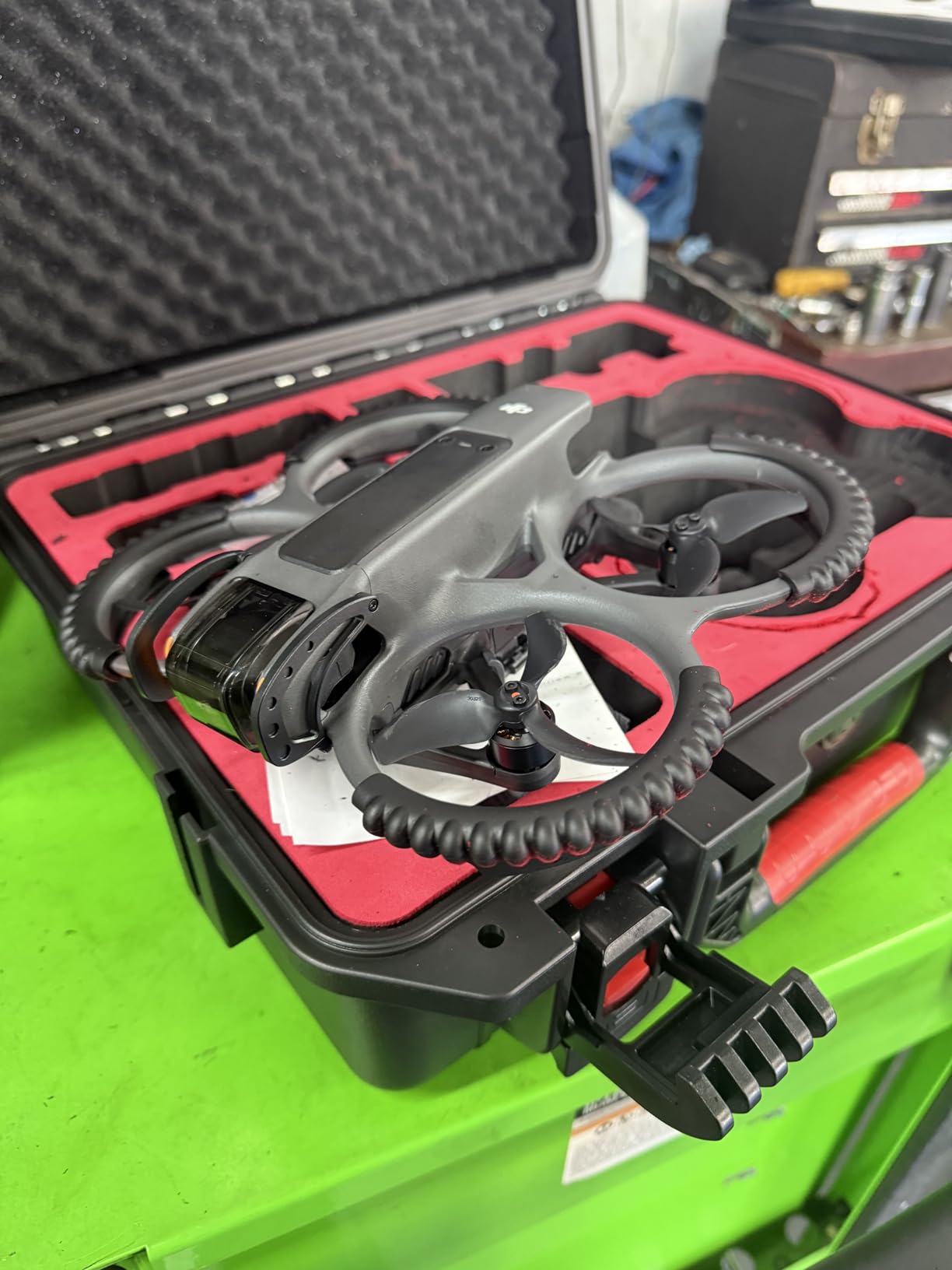 DJI Avata 2 Fly Smart Combo (Single Battery), FPV Drone With Camera 4K | Includes Goggles N3 and RC Motion 3, Immersive Flight Experience, Built-in Propeller Guard, Easy Flip/Roll customer photo 2