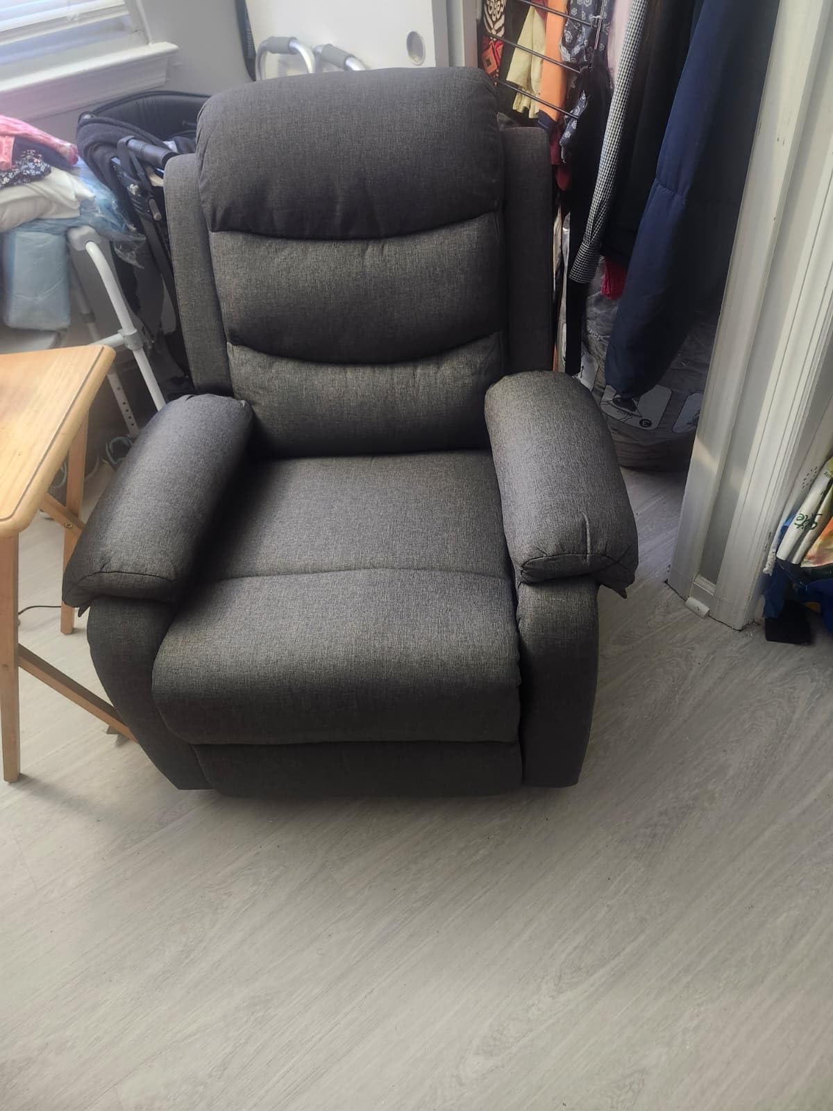 Korser Power Lift Recliner Chair for Elderly, Electric Lift Chair for Adults, Small Recliner with Side Pockets for Living Room Reading Room, Recliner Saves Your Favorite Position, Darkgrey customer photo 1