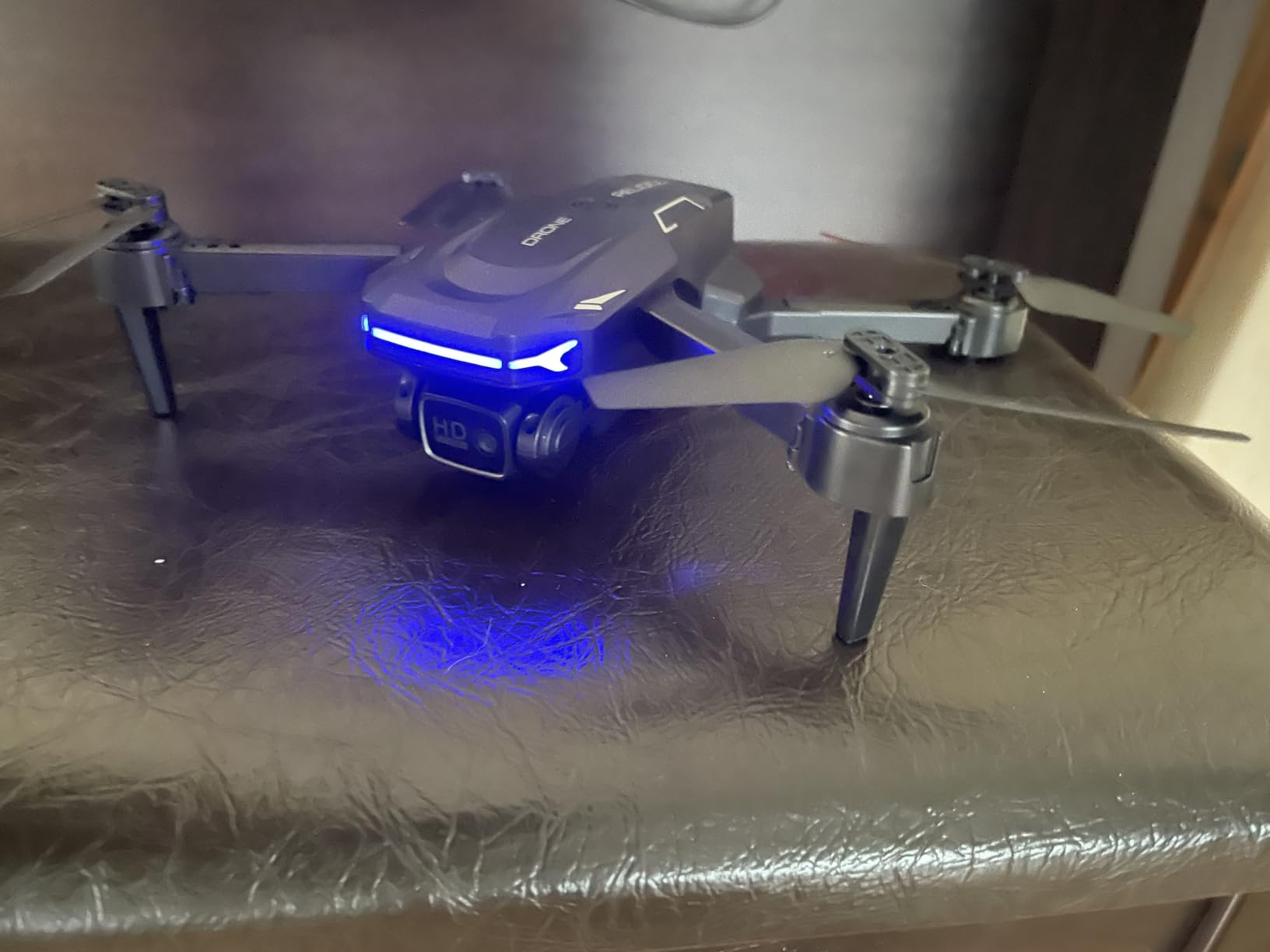Drone with Camera, Screen on Controller Remote Control Quadcopter FPV Drone | Drone with Built-in Screen Controller for Beginners, Foldable, Gesture Control, 3D Flip, One-Key Start, and Emergency Stop customer photo 2