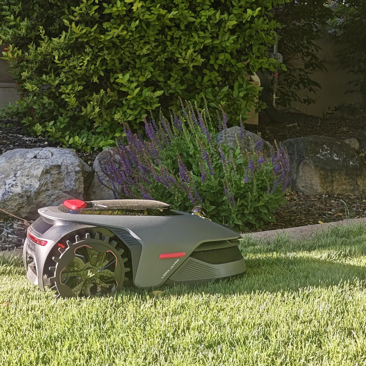 MOVA LiDAX Ultra 1000 Robot Lawn Mower Wire Free for 1/4 Acre, RTK-Free+360° 3D LiDAR+AI Vision Auto Mapping, Zero-Edge Cutting, Cutting Height 1.2