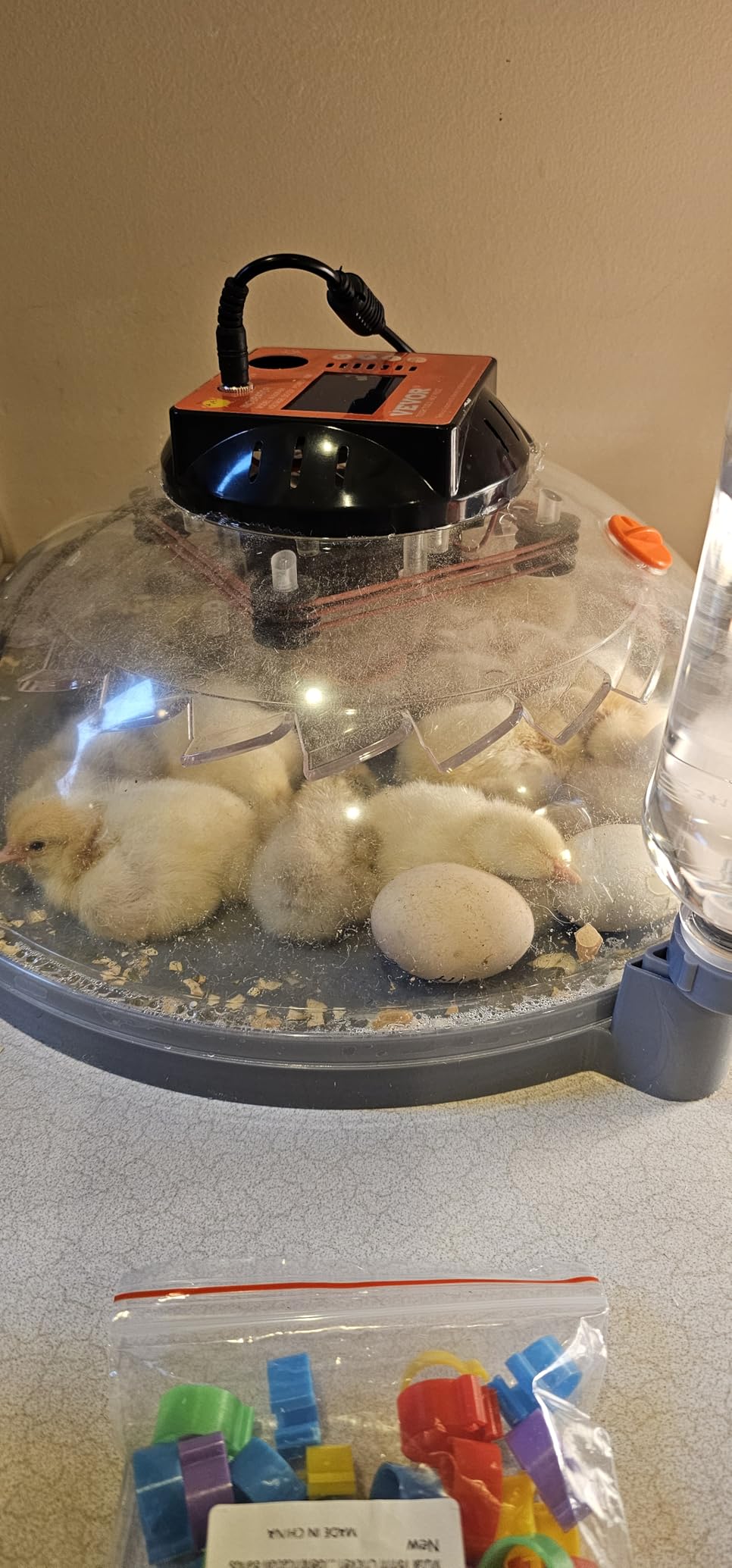 VEVOR 400 Egg Incubator, Poultry Incubator Cabinet with Automatic Eggs Turning, Temperature & Humidity Control, Heating & Cooling Egg Hatcher, Commercial Incubators for Hatching Chicks Ducks Goose customer photo 2