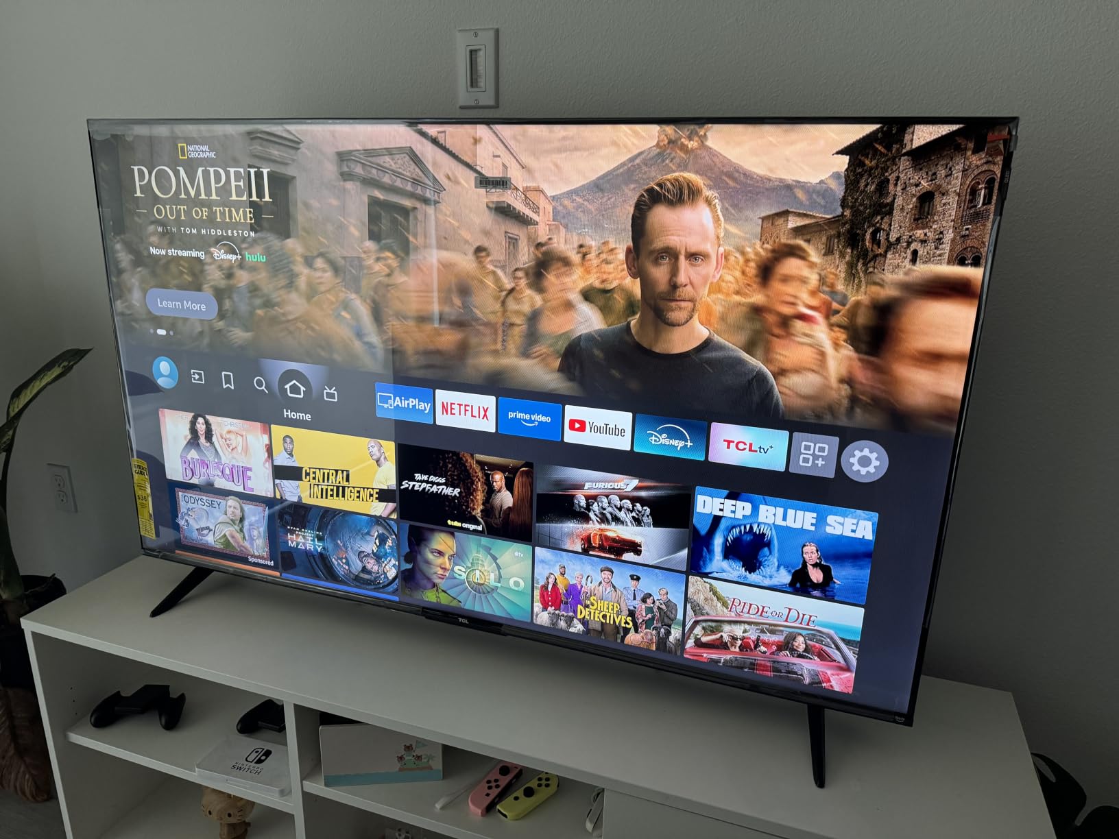 TCL 55-Inch F7D Series QLED 4K UHD Smart TV (55F7D, 2026 Model) | Dolby Vision & Dolby Atmos, DTS | Voice Remote with Alexa | Motion Rate 240, Game Accelerator 120, Auto Game Mode customer photo 1