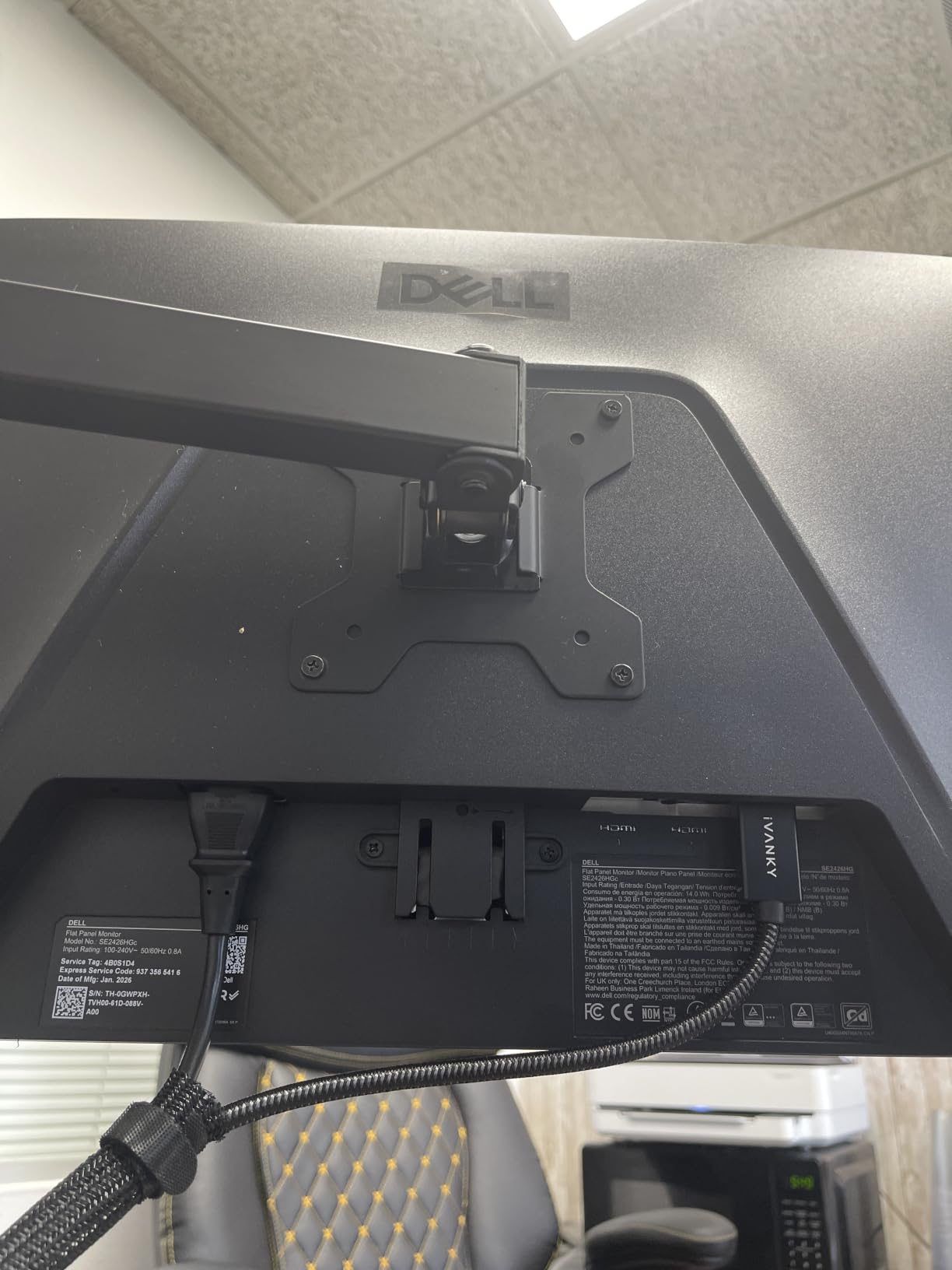 Dell 24 240Hz Gaming Monitor - SE2426HG - 23.8-inch FHD (1920x1080) 240Hz Display, in-Plane Switching (IPS) Technology, AMD FreeSync Premium, TUV 3-Star, 2X HDMI, DisplayPort 1.4, Tilt customer photo 1