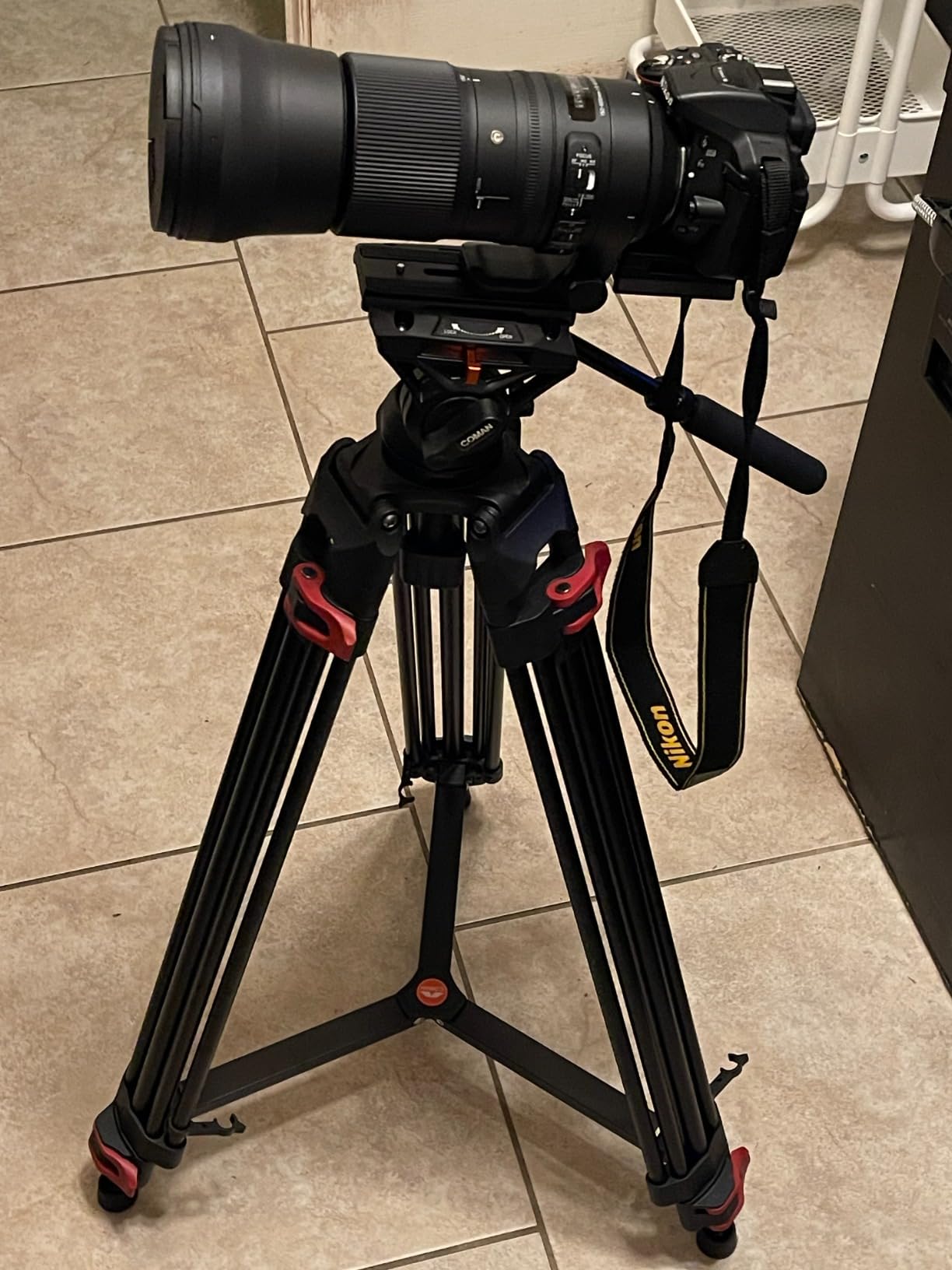 COMAN DF16LS Video Tripod, Heavy Duty Tripod & Fluid Head Max Load 17.6 lbs | Quick Release Plate, Aluminum Camera Tripod, Compatible with DJI & Manfrotto QR Plate, Foldable L-Bracket Included customer photo 1
