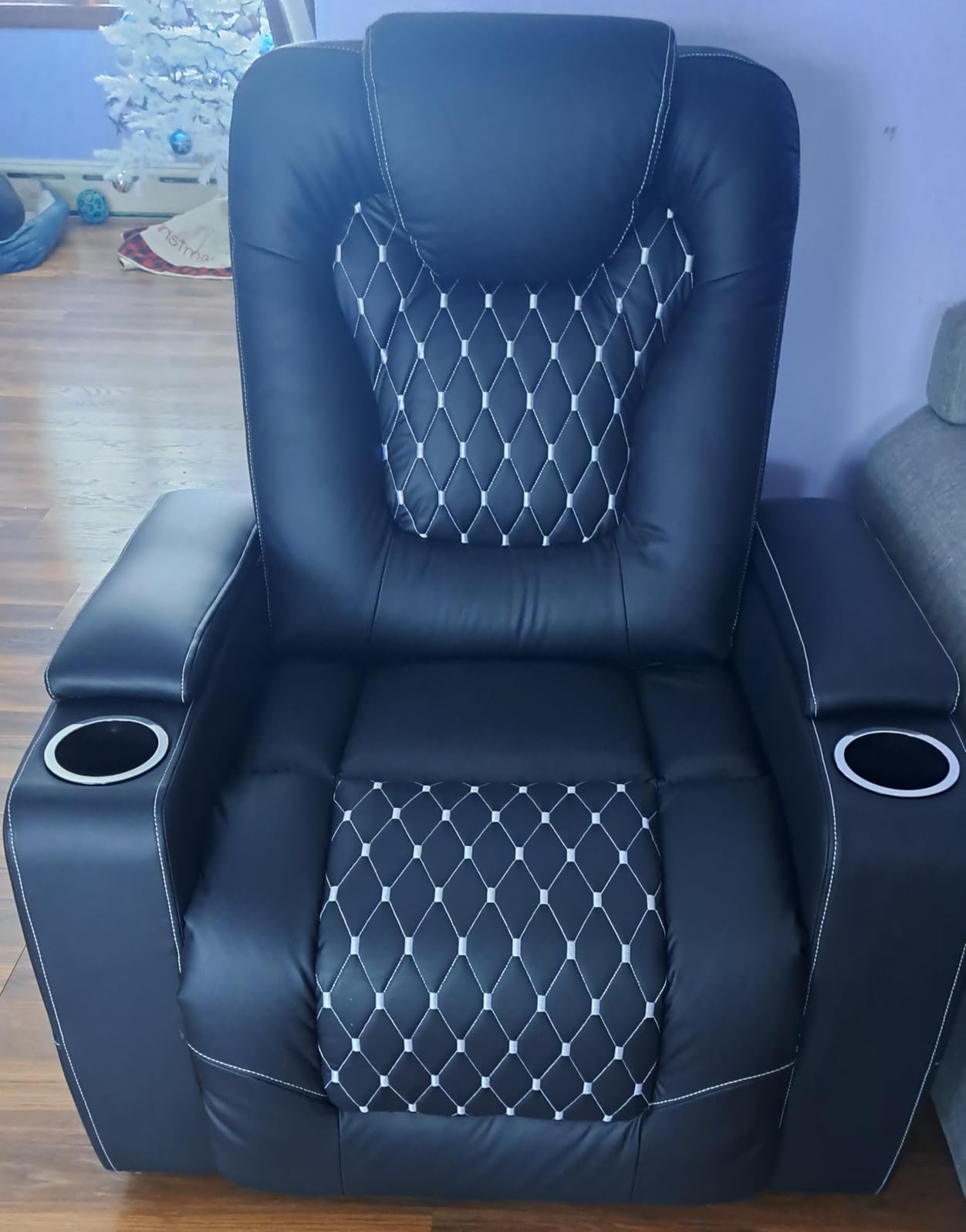 ANJ Power Recliner Chair,Home Theater Seating with Adjustable Headrest,Cup Holders,USB Port,Hidden Arm Storage(Black) customer photo 1