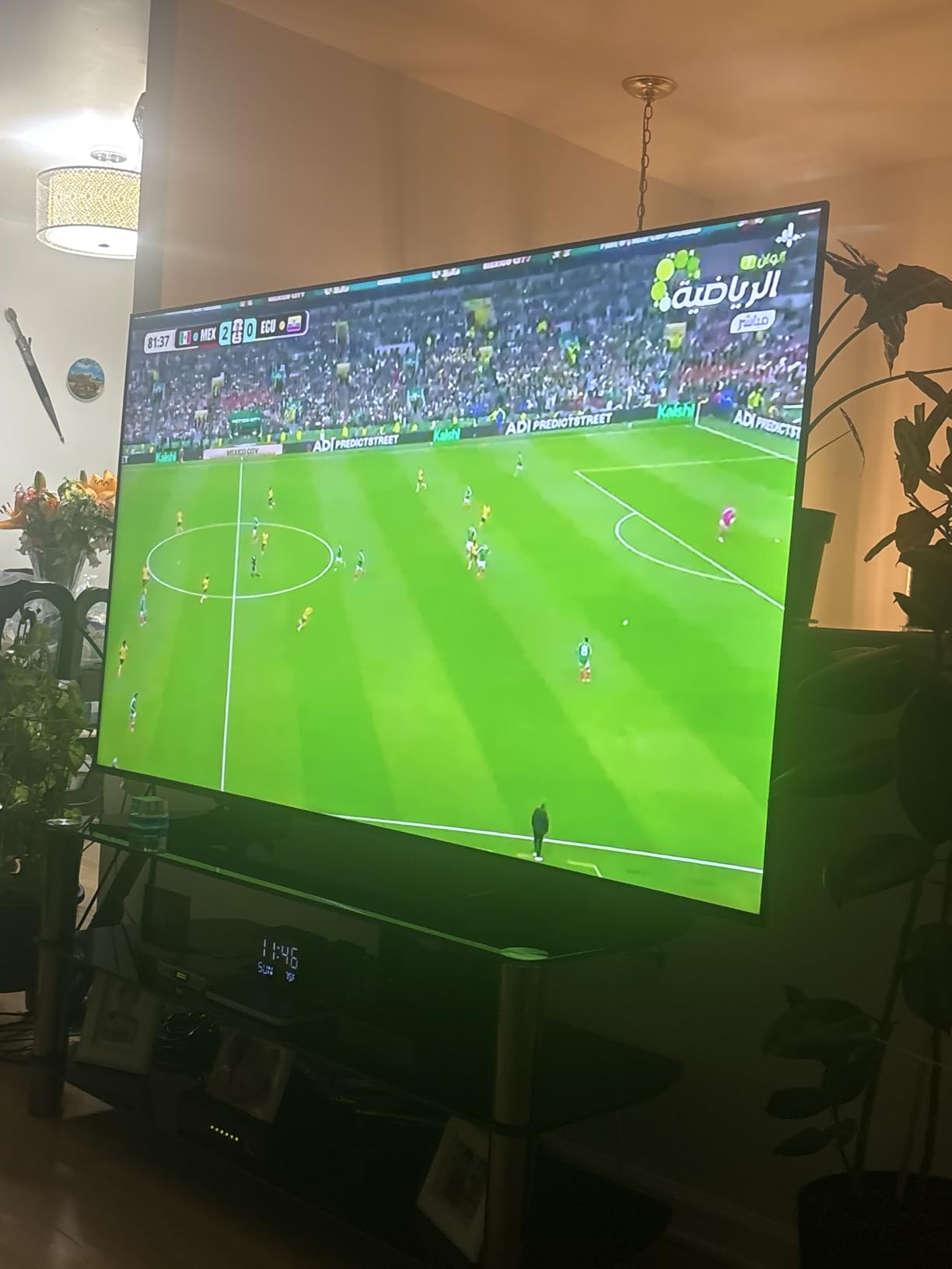 Samsung 43-Inch Class M70H Series, Mini LED, 4K, Smart TV, 2026 Model | Samsung Vision AI Companion, Mini LED Processor 4K, Pure Spectrum Color, Endless Free Content, Motion Xcelerator + DLG 120Hz customer photo 1