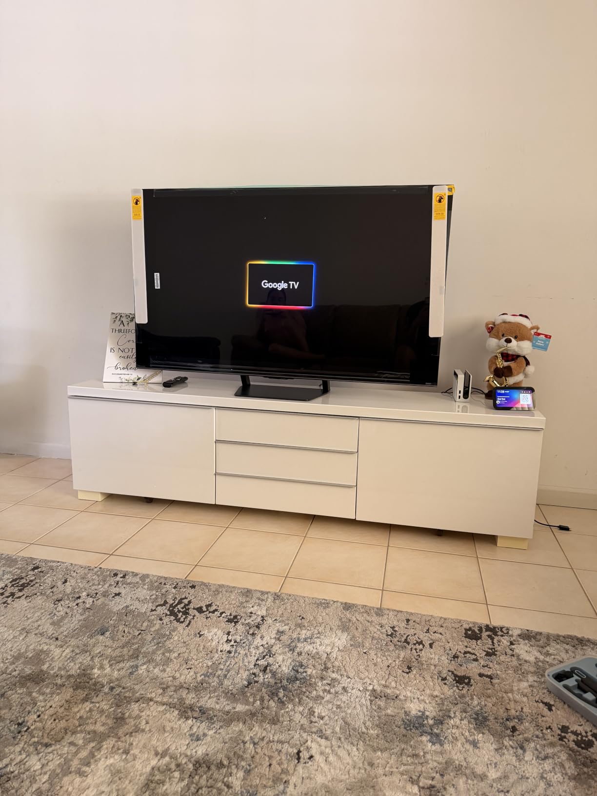 Hisense 65-Inch U7 Mini-LED ULED 4K UHD Smart Google TV (65U7SG, 2026) - Hi-QLED, Native 165Hz, Dolby Vision IQ/Atmos, IMAX Enhanced customer photo 2