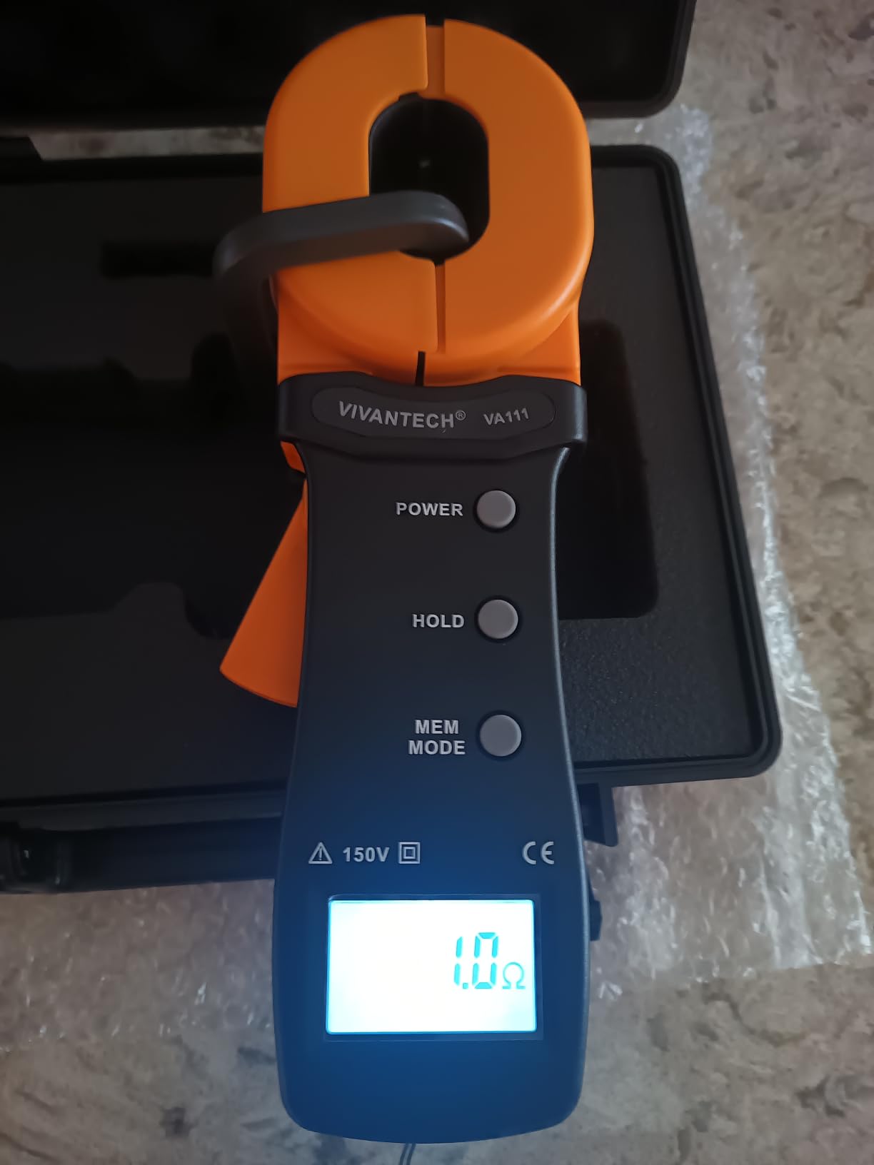 Professional Grade Clamp Ground Resistance Tester, Earth Ground Meter with Current Measurement, Data Storage, Alarm for Power Systems, Telecom and Industrial Use 0.01-500Ω customer photo 2