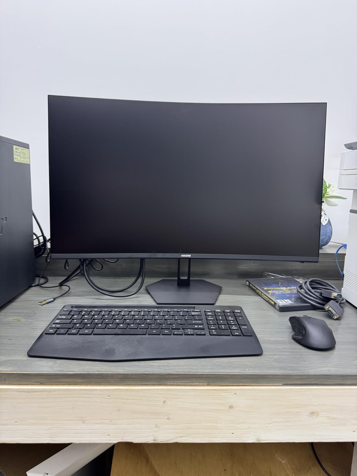 Hikers 34 Inch Curved Gaming Monitor UWQHD 200Hz HDMI 2.1x2 & DP 1.4x1 | Ultrawide 3440x1440 Monitor, 21:9 PIP/PBP Fast VA MPRT 1ms 131% sRGB AI Crosshair (G34H1Q, Includes One HDMI 2.1 Cable) customer photo 1