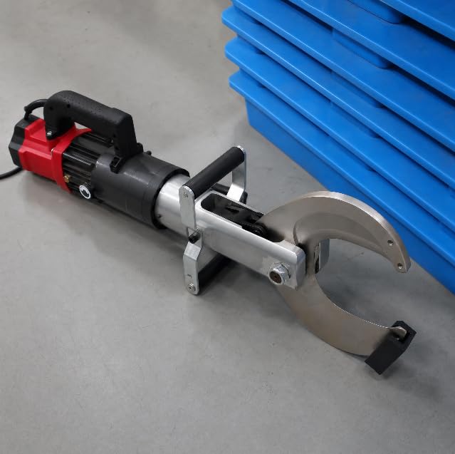 1800W Electric Hydraulic Cable Cutter,C-type Blade 4-6S Fast Cutting 3x300mm² Armored 120mm Al Copper Cable,Multi-Use Scissor for Wire Recycling,Forestry Logging,Frozen Bone Cutter for Slaughterhouse customer photo 1