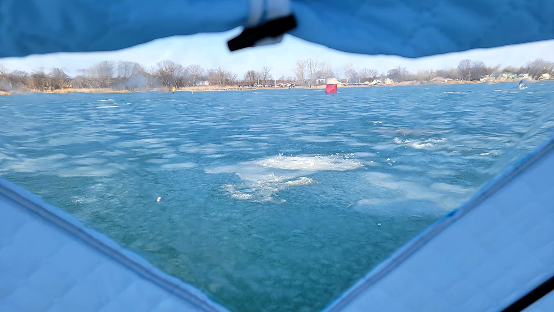 Outsunny 2/4/8 Person Pop-up Insulated Ice Fishing Tent customer photo 2