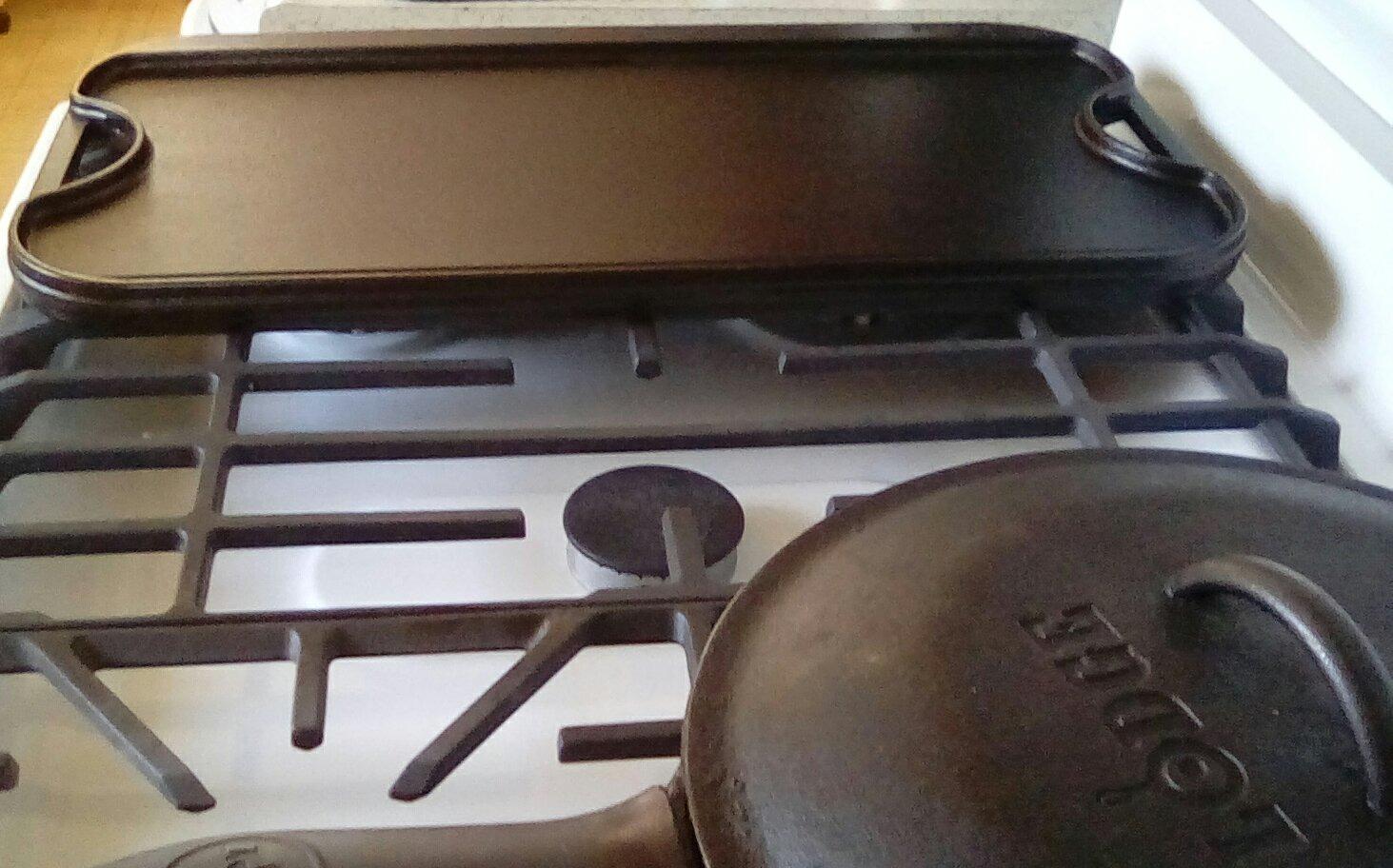 Lodge Pro-Grid Reversible Grill/Griddle, PFAS-Free, 20 x 10.5 Inches customer photo 2