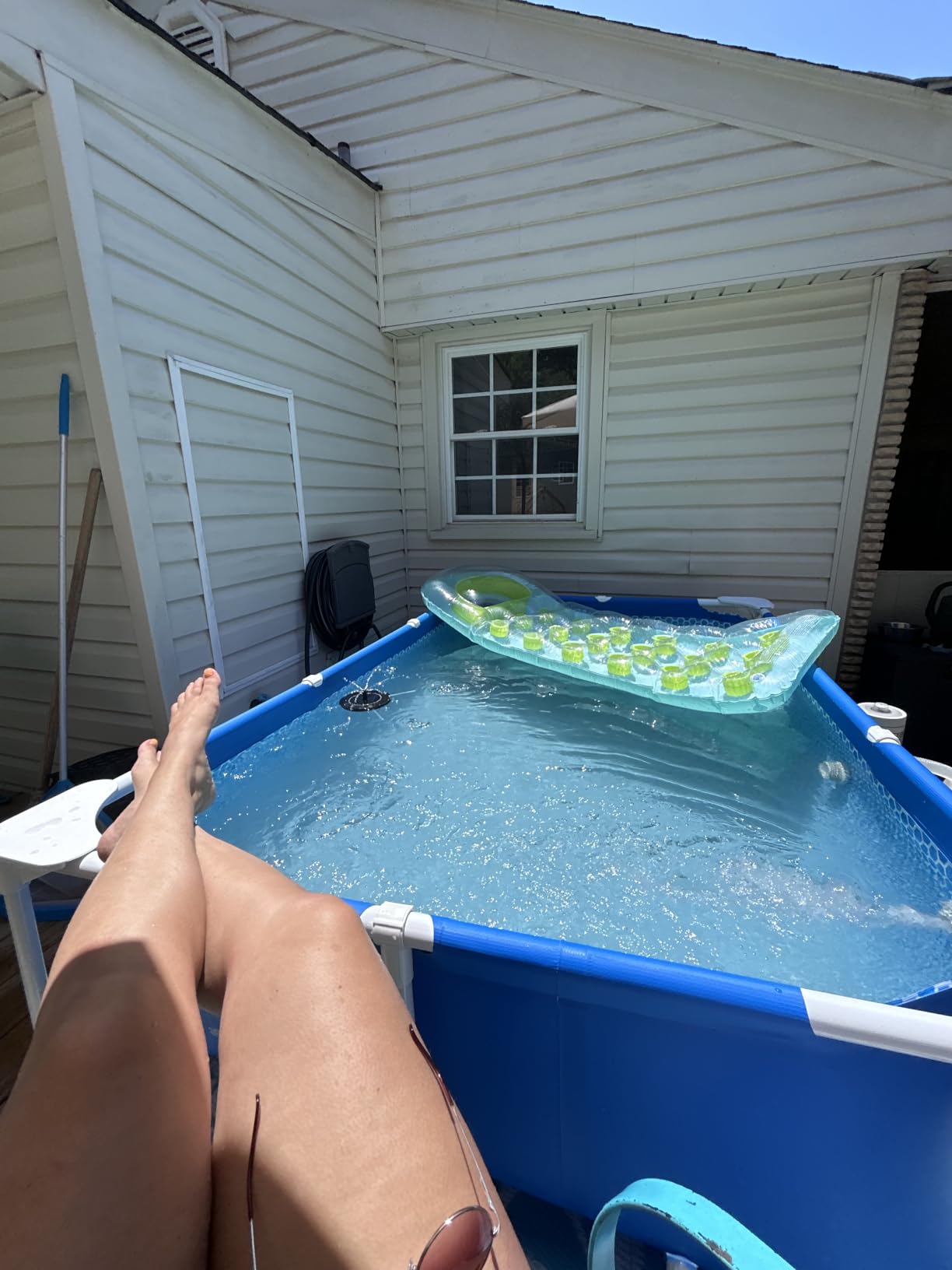 INTEX Metal Frame 14ft 9in x 7ft 3in x 33in Above Ground Swimming Pool customer photo 1