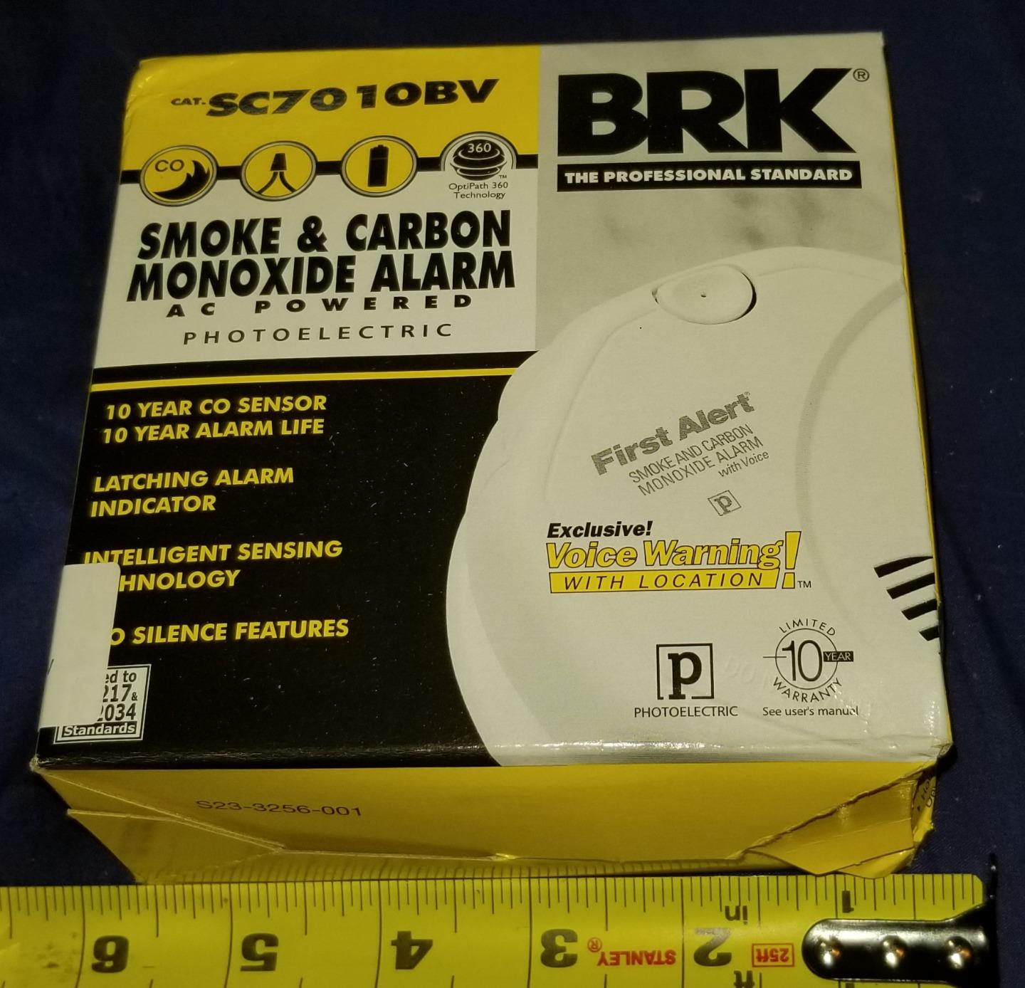 FIRST ALERT Battery Powered BRK SC7010BV Hardwired Talking Photoelectric Smoke and Carbon Monoxide (CO) Detector , White customer photo 1
