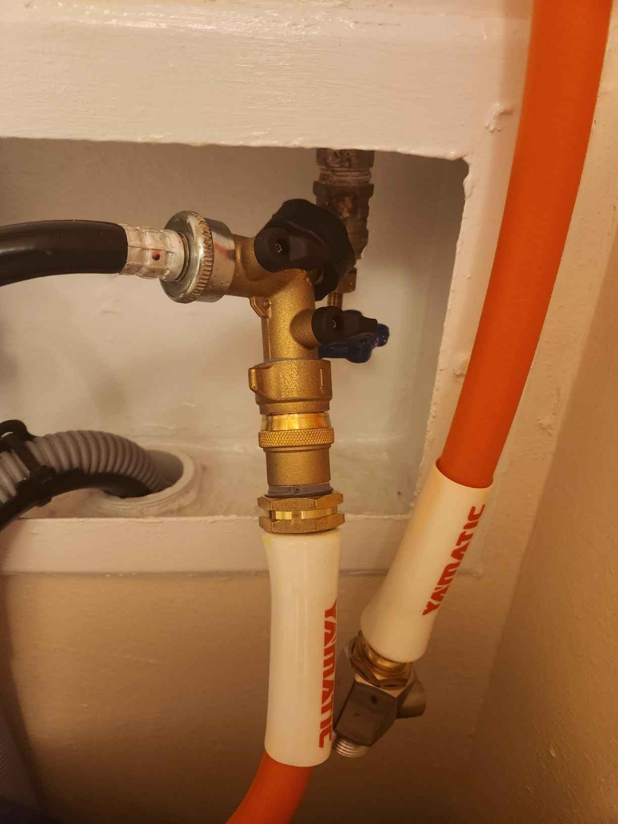 Camco Brass Marine/RV Water Pressure Regulator - Drinking Water Safe customer photo 1