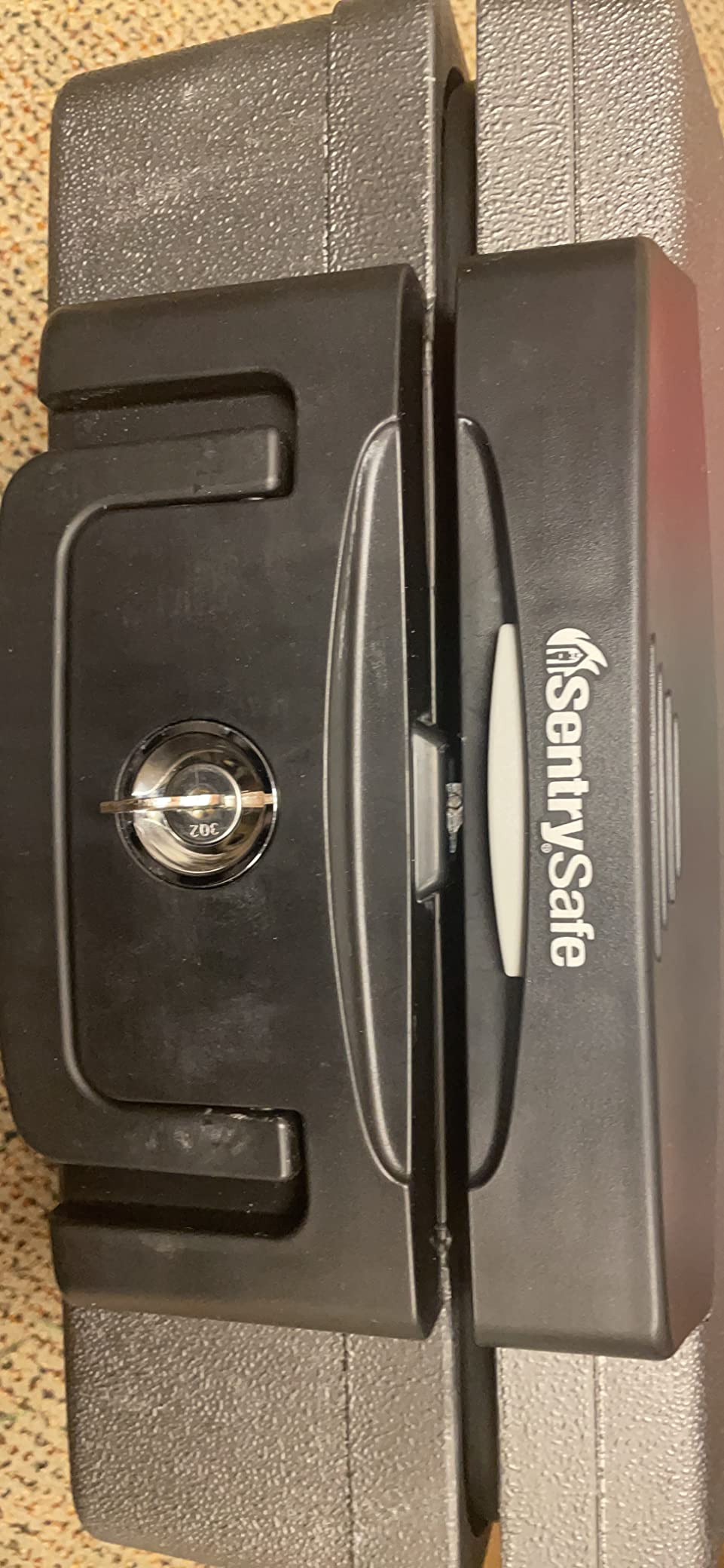 SentrySafe Fireproof and Waterproof Safe, Black Portable Lock Box with Key Lock and Carrying Handle for Money, Passport, Exterior: 14.3 in W x 13 in D x 6.1 in H, H0100 customer photo 2