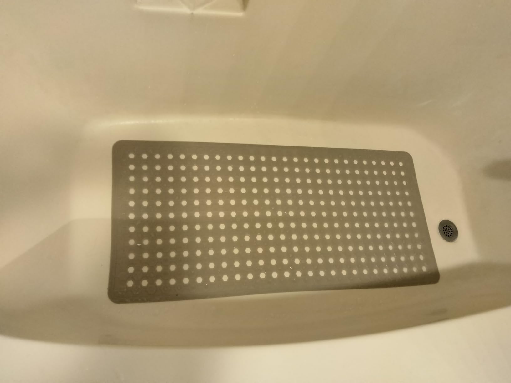 GORILLA GRIP Bath Tub Shower Mat, Bathtub Floor Liner, 35x16 Clear customer photo 2