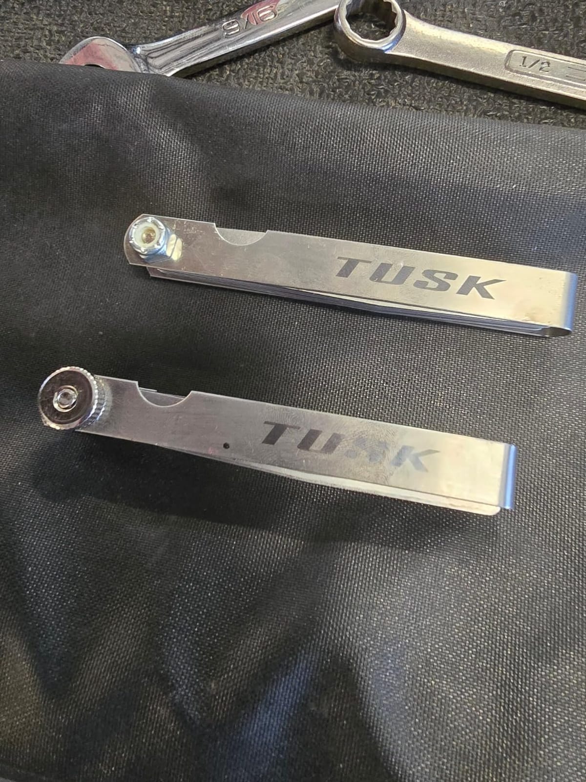 TUSK Tapered Feeler Gauge Set – 32-Blade Dual-Marked (Inch & Metric) Precision Valve Clearance Tool 0.001