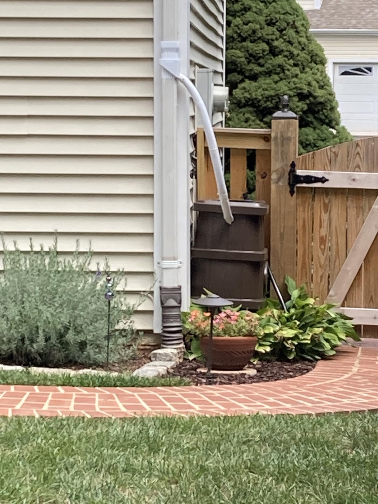 FCMP Outdoor Slim Line Design Rain Barrel, 45 Gallon, Brown customer photo 2